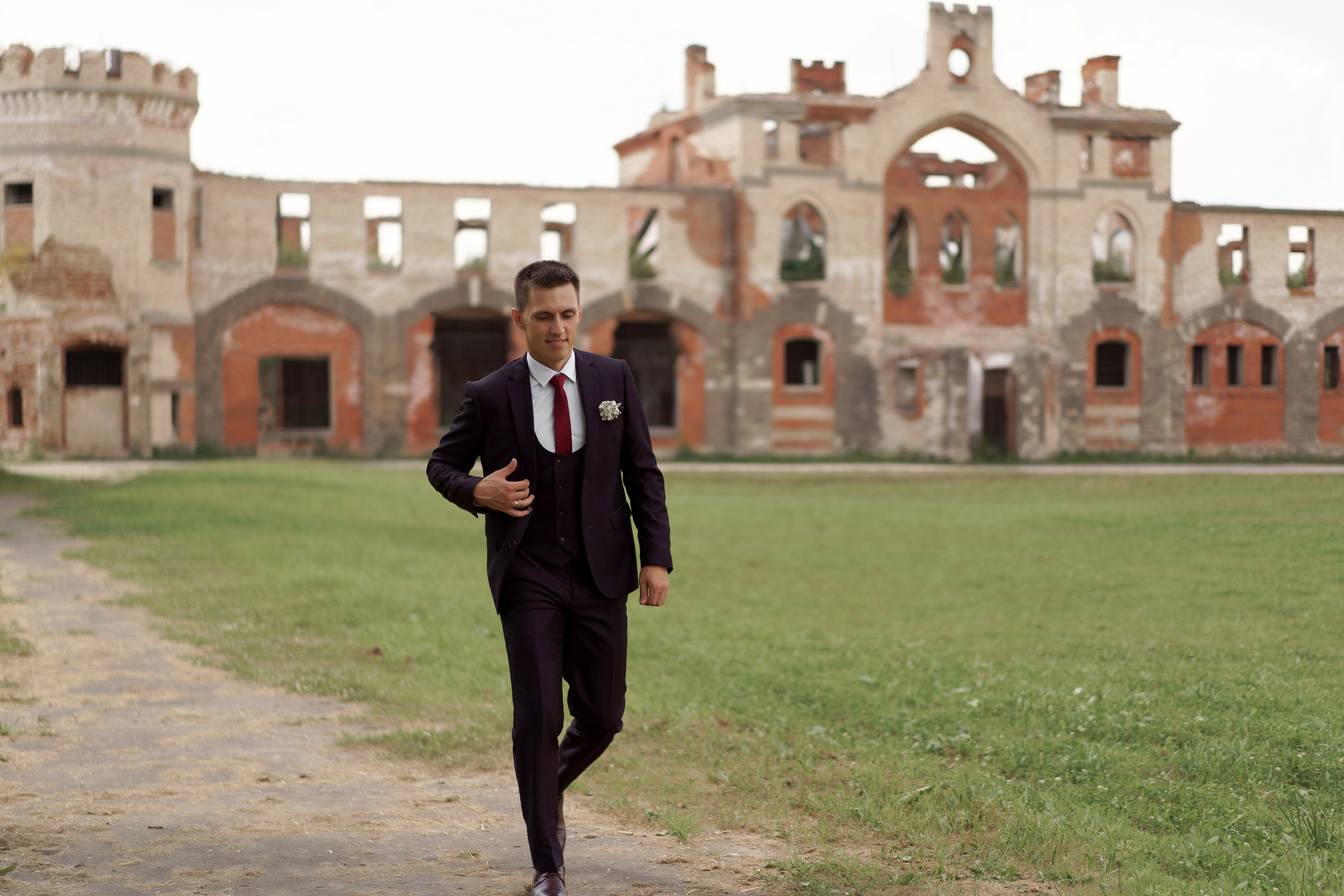 Денис и Наталья. Фотосессия в Усадьбе Храповицкого. Кристина Невская — свадебный фотограф во Владимире