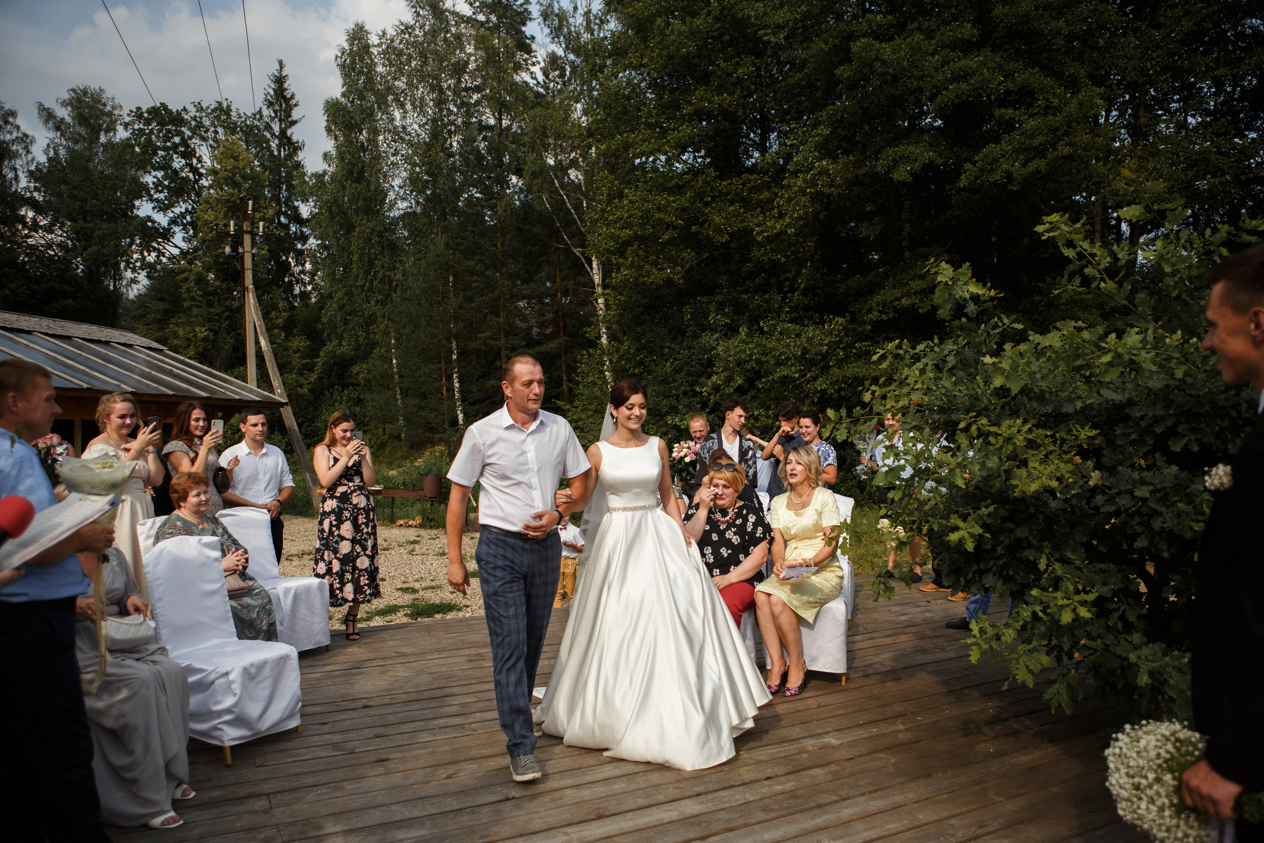 Денис и Наталья. Фотосессия в Усадьбе Храповицкого. Кристина Невская — свадебный фотограф во Владимире