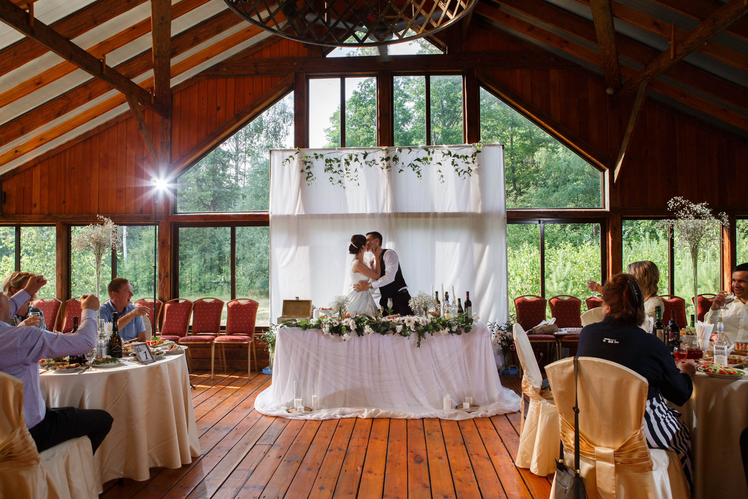 Денис и Наталья. Фотосессия в Усадьбе Храповицкого. Кристина Невская — свадебный фотограф во Владимире