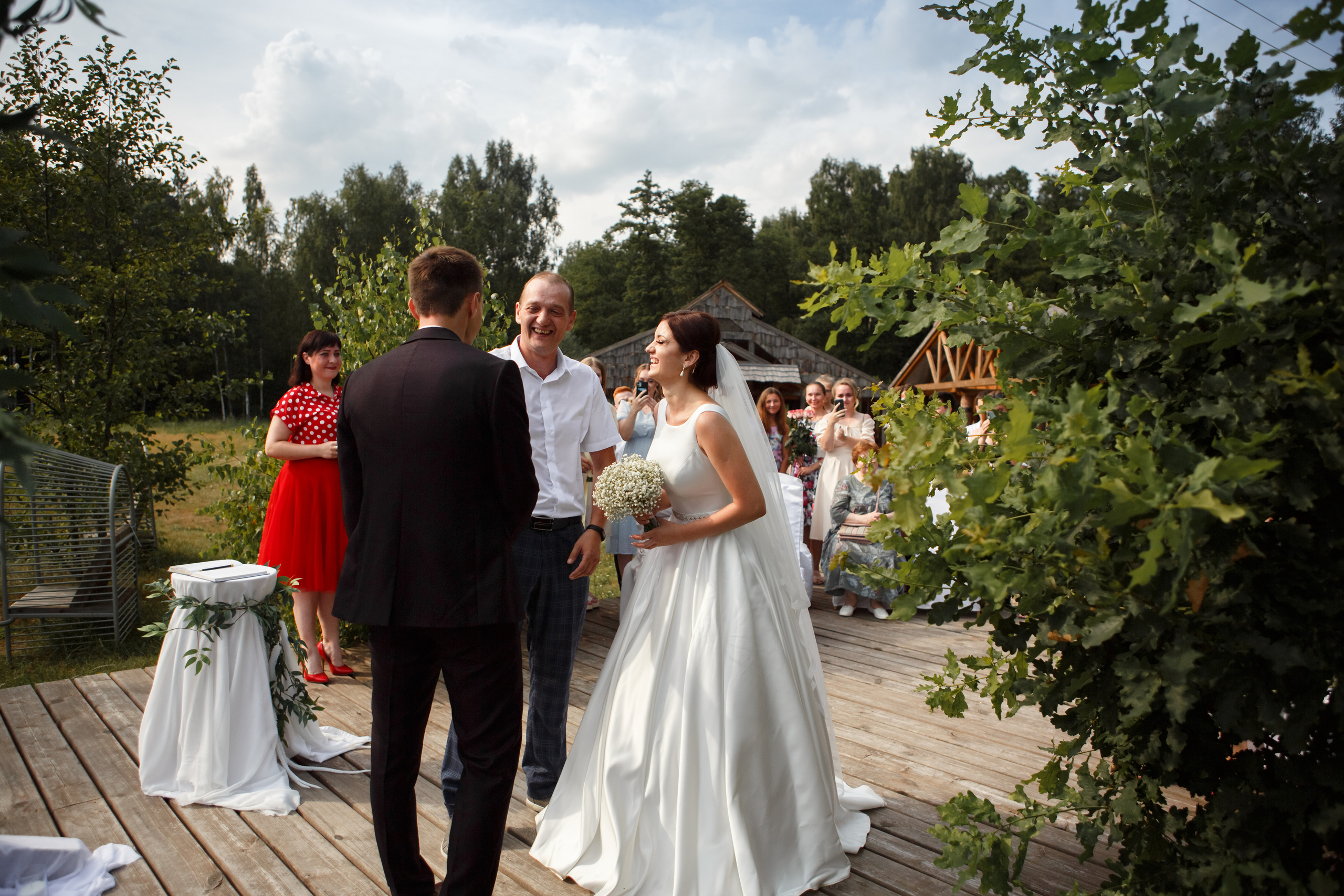 Денис и Наталья. Фотосессия в Усадьбе Храповицкого. Кристина Невская — свадебный фотограф во Владимире