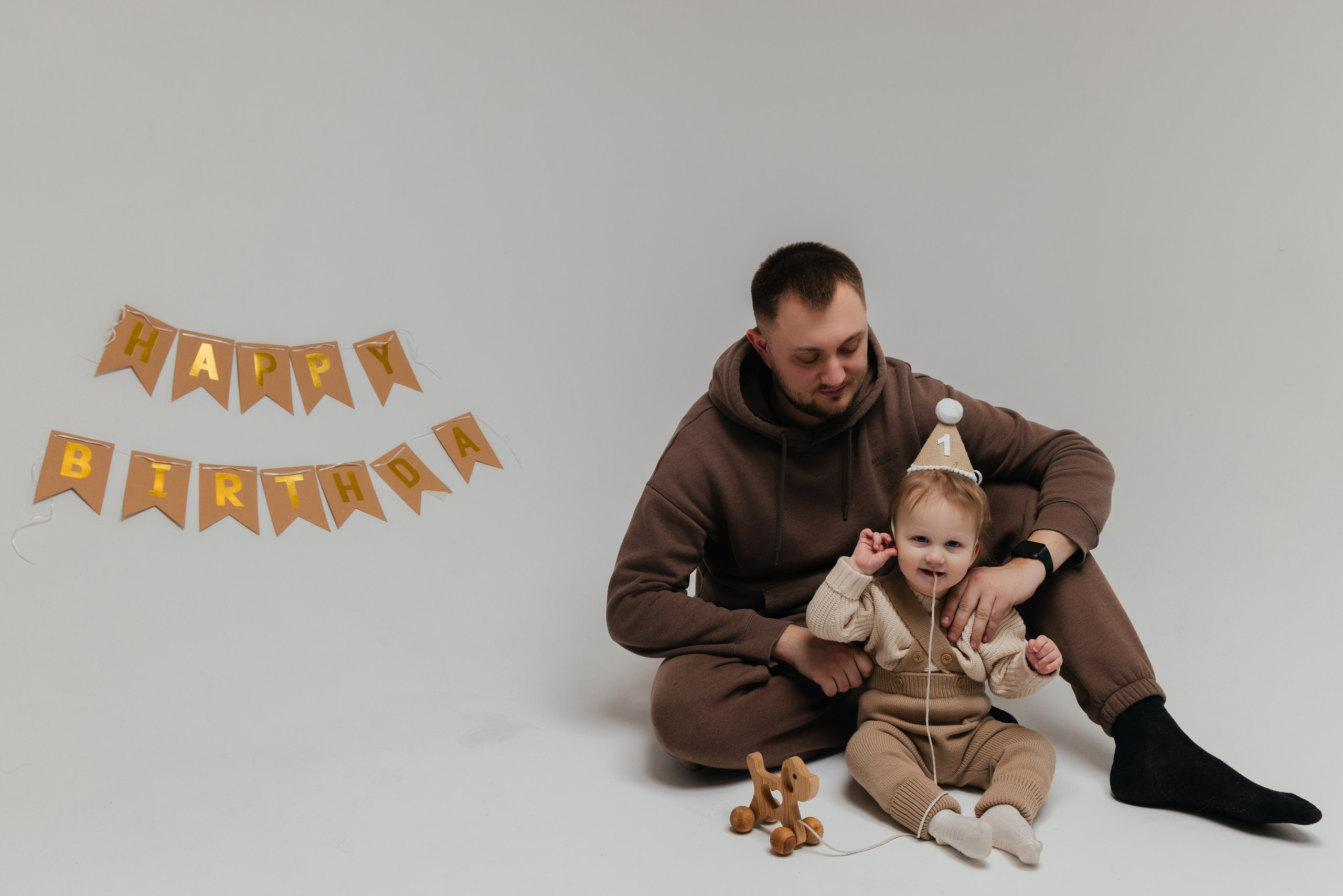 Семейная фотосессия в студии. Фотограф Алексей Солопов