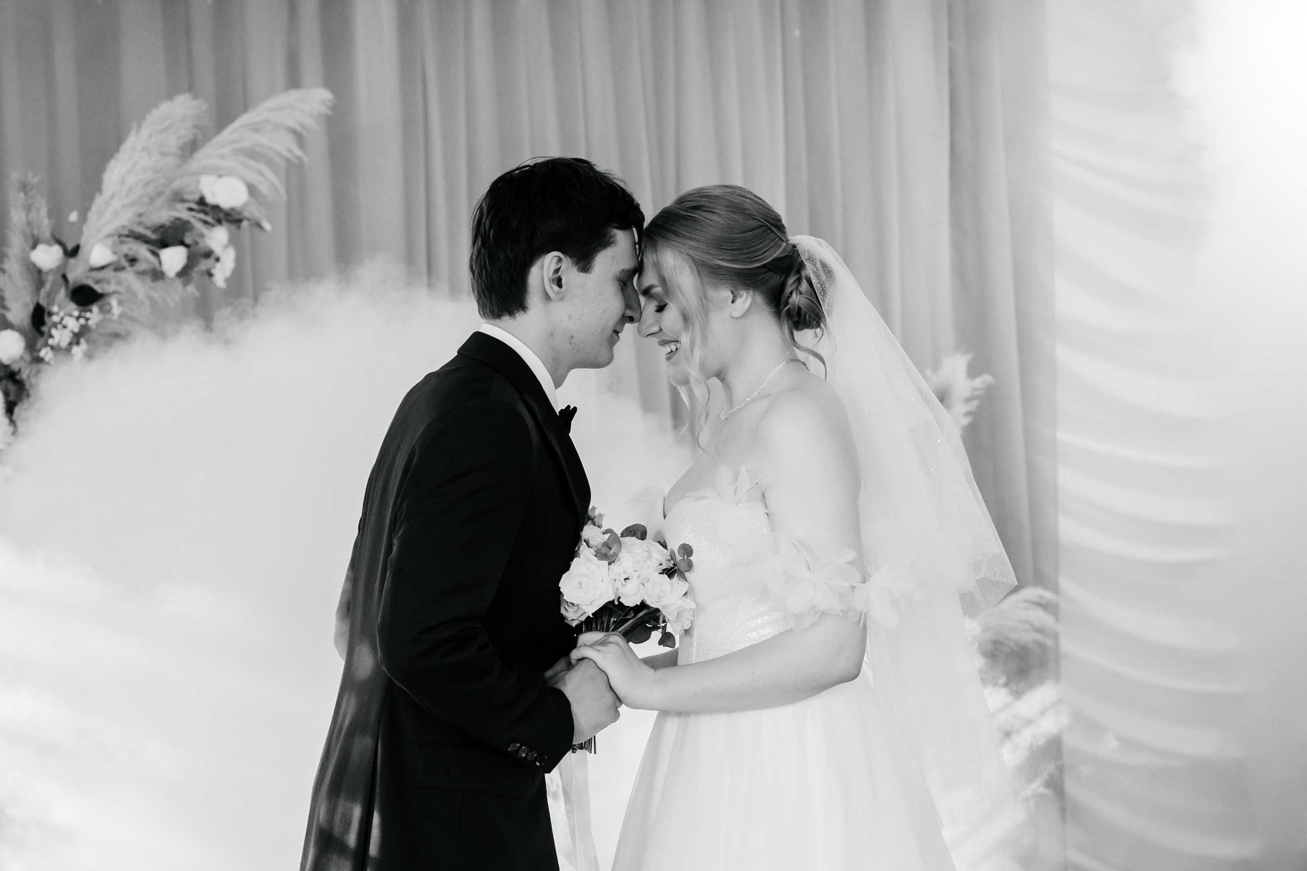 Ксения и Владислав. Видеограф и Фотограф в Челябинске Ксения и Владимир Рюмины