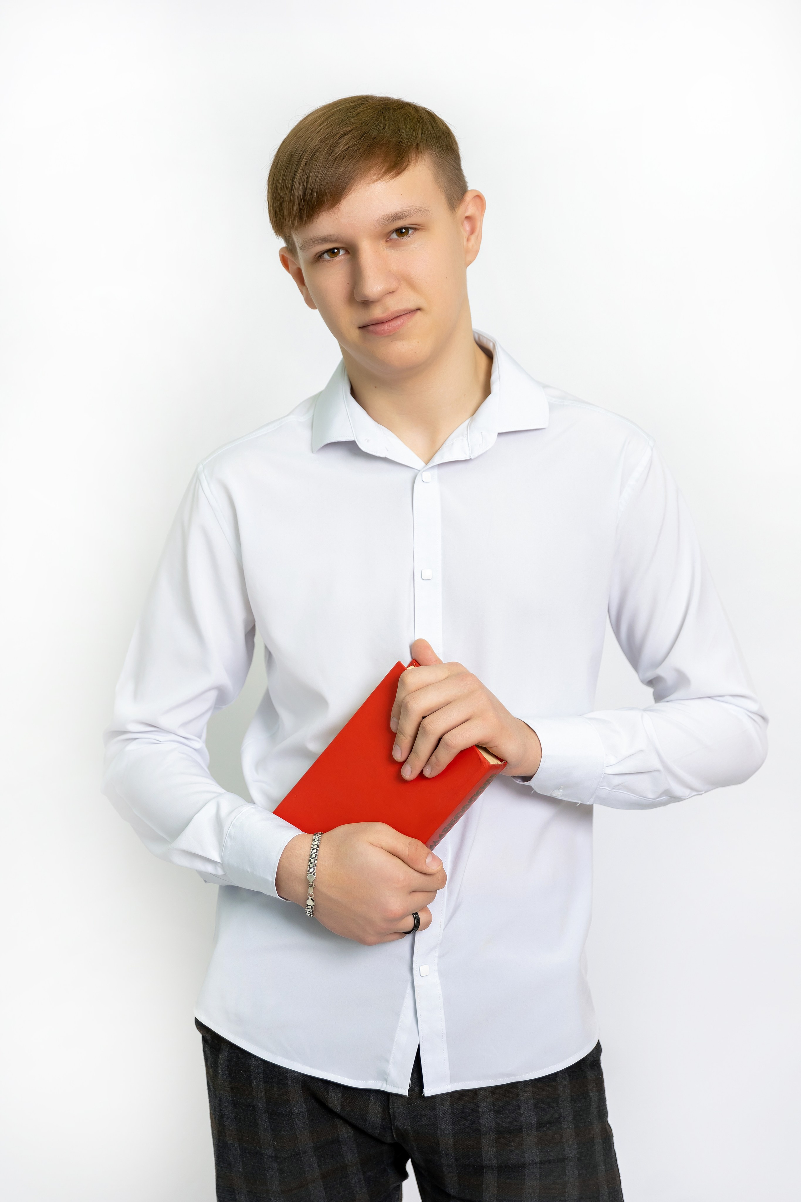 Примеры фото СТАРШИЕ КЛАССЫ. Фотограф Радужный ХМАО, Школьный фотограф, семейный фотограф, выпускной альбом