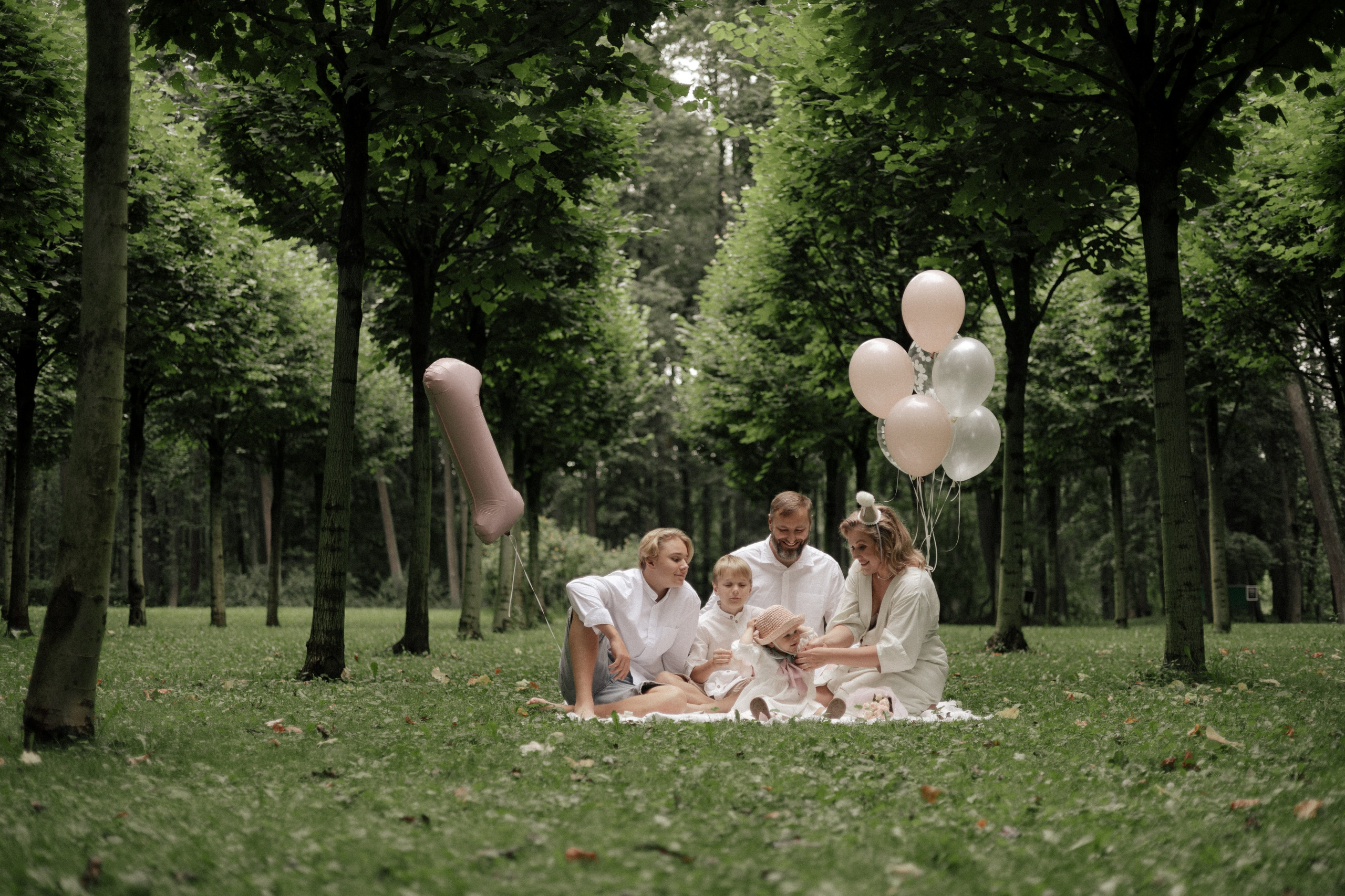 Семейная фотосессия в Оставьевском парке. Свадебный и портретный фотограф в Москве Анастасия Масюк