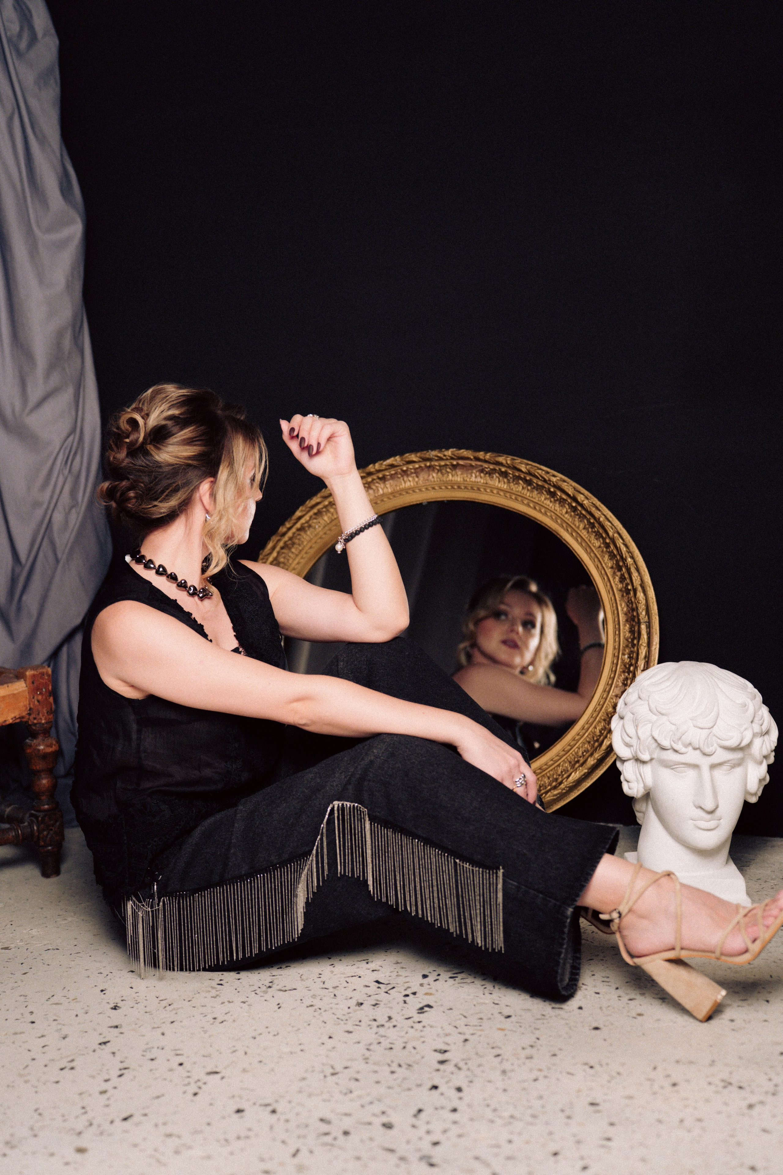 НОВОГОДНЯЯ ФОТОСЕСИИЯ В СТУДИИ ДЛЯ ДЕВУШКИ И ПРОГУЛКА ПО ЧЕРНЫШЕВСКОЙ. Профессиональный фотограф, Санкт-Петербург — Виктория Богомолова