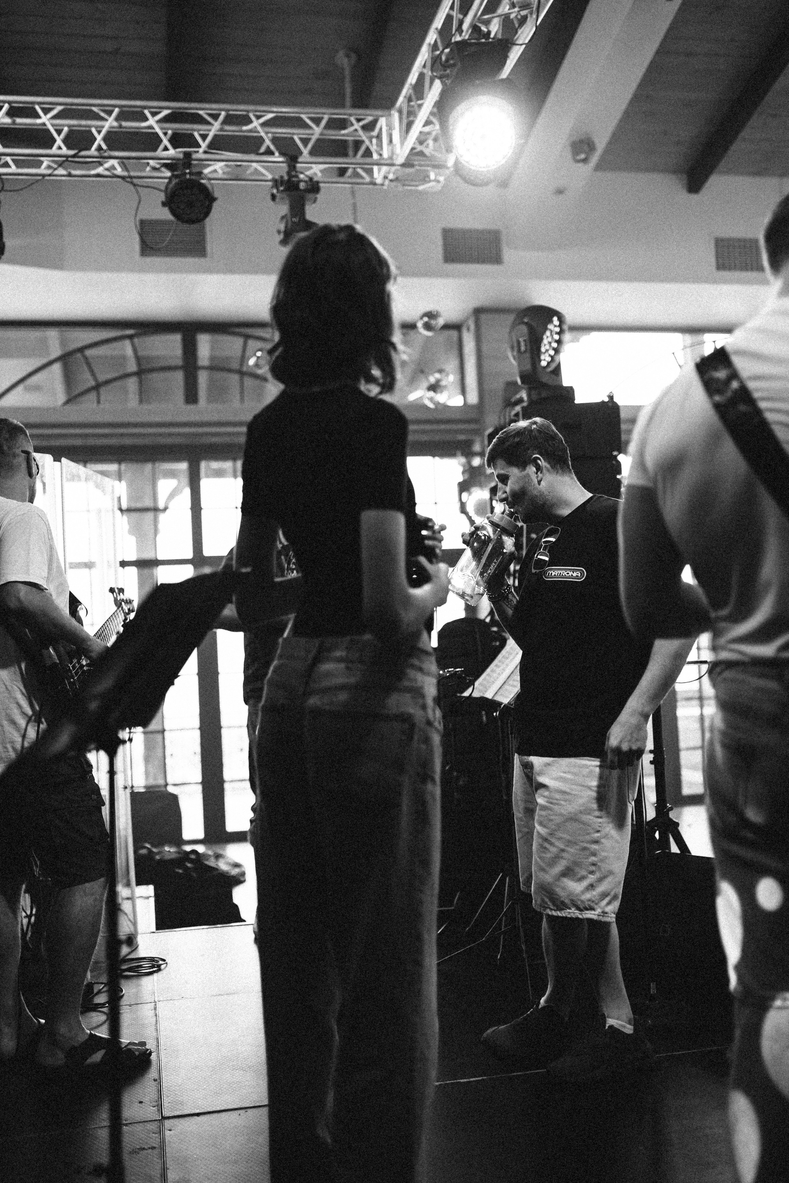 Кавер группа «Friends» soundcheck| ресторан «ШатоПино». Фотограф Санкт-Петербург, Новороссийск