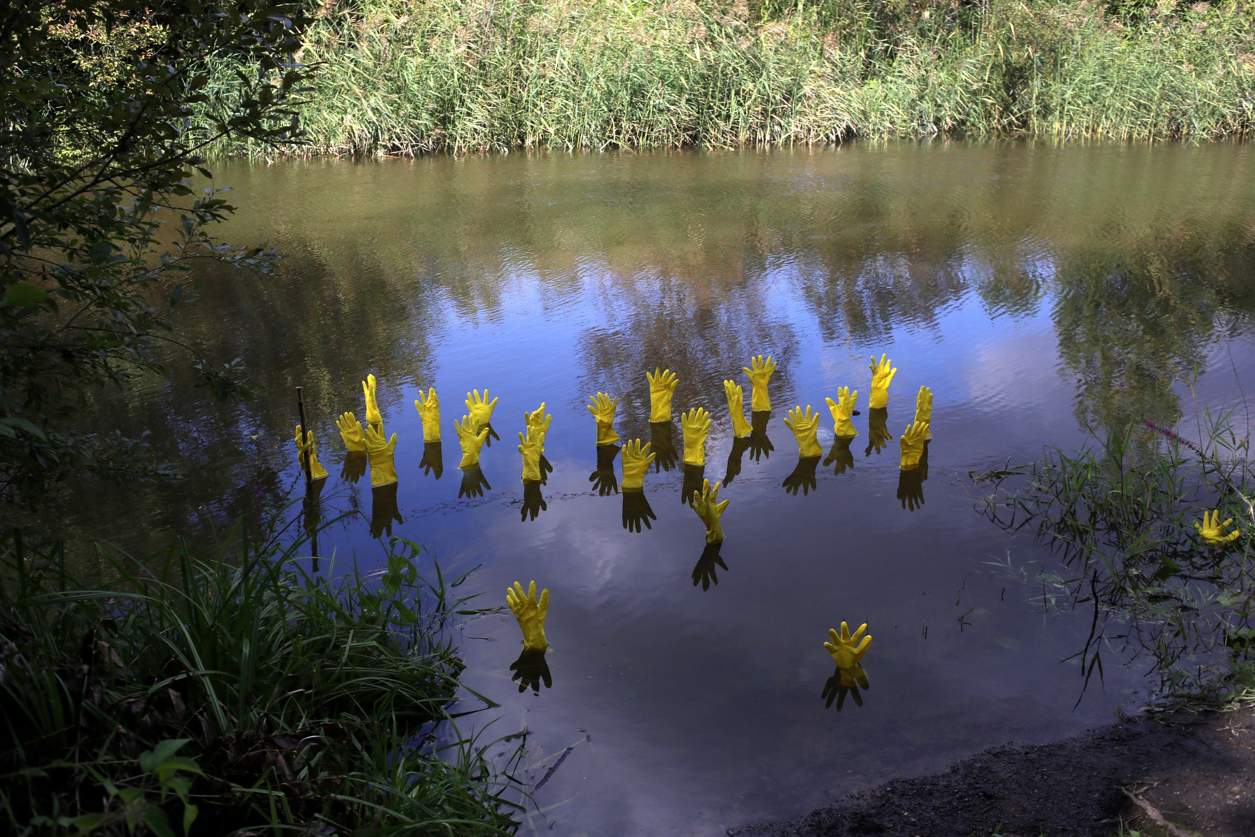 Красненькая антибиеннале 2024 (СПБ)