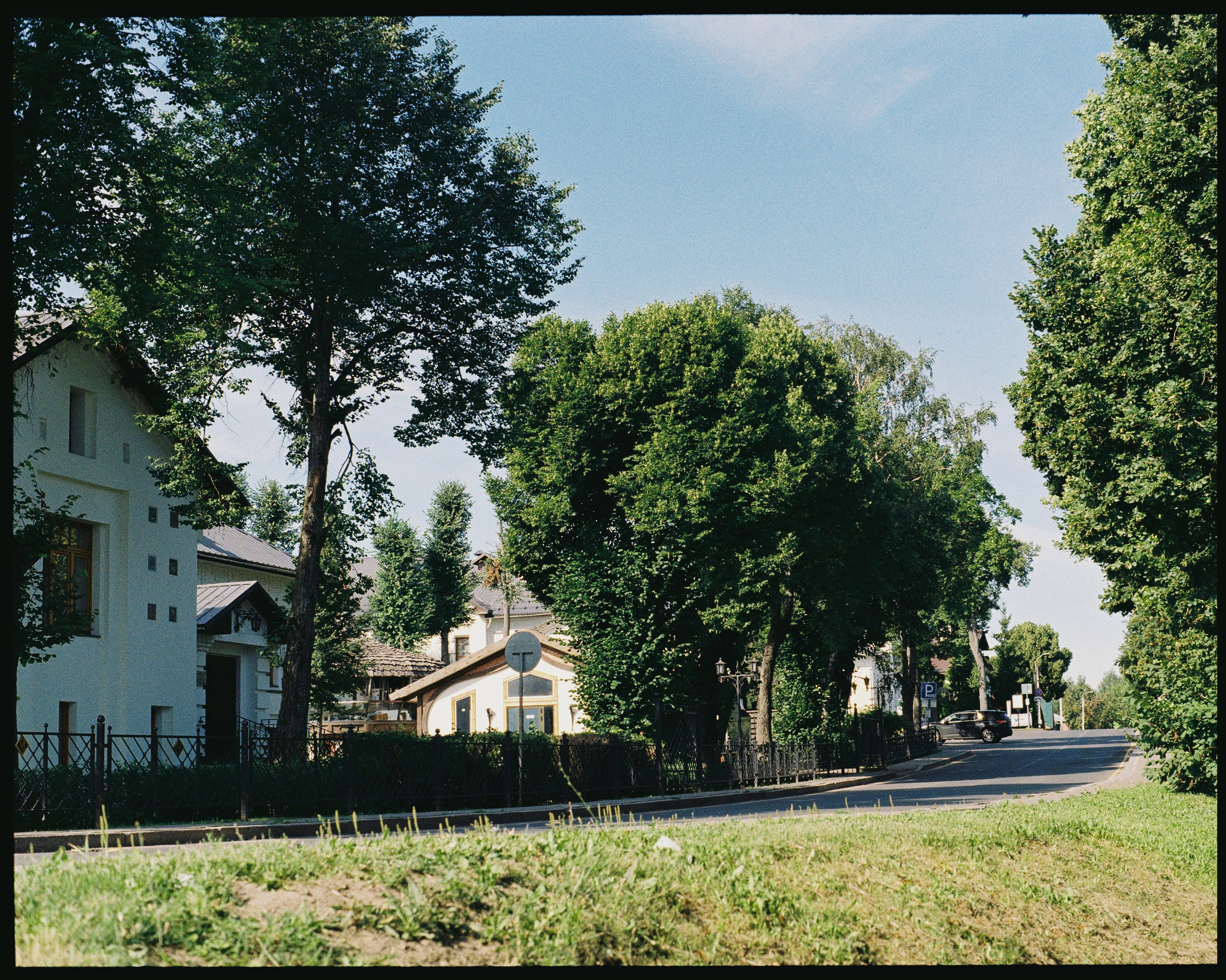 SUZDAL. ANNA — PHOTOGRAPHER