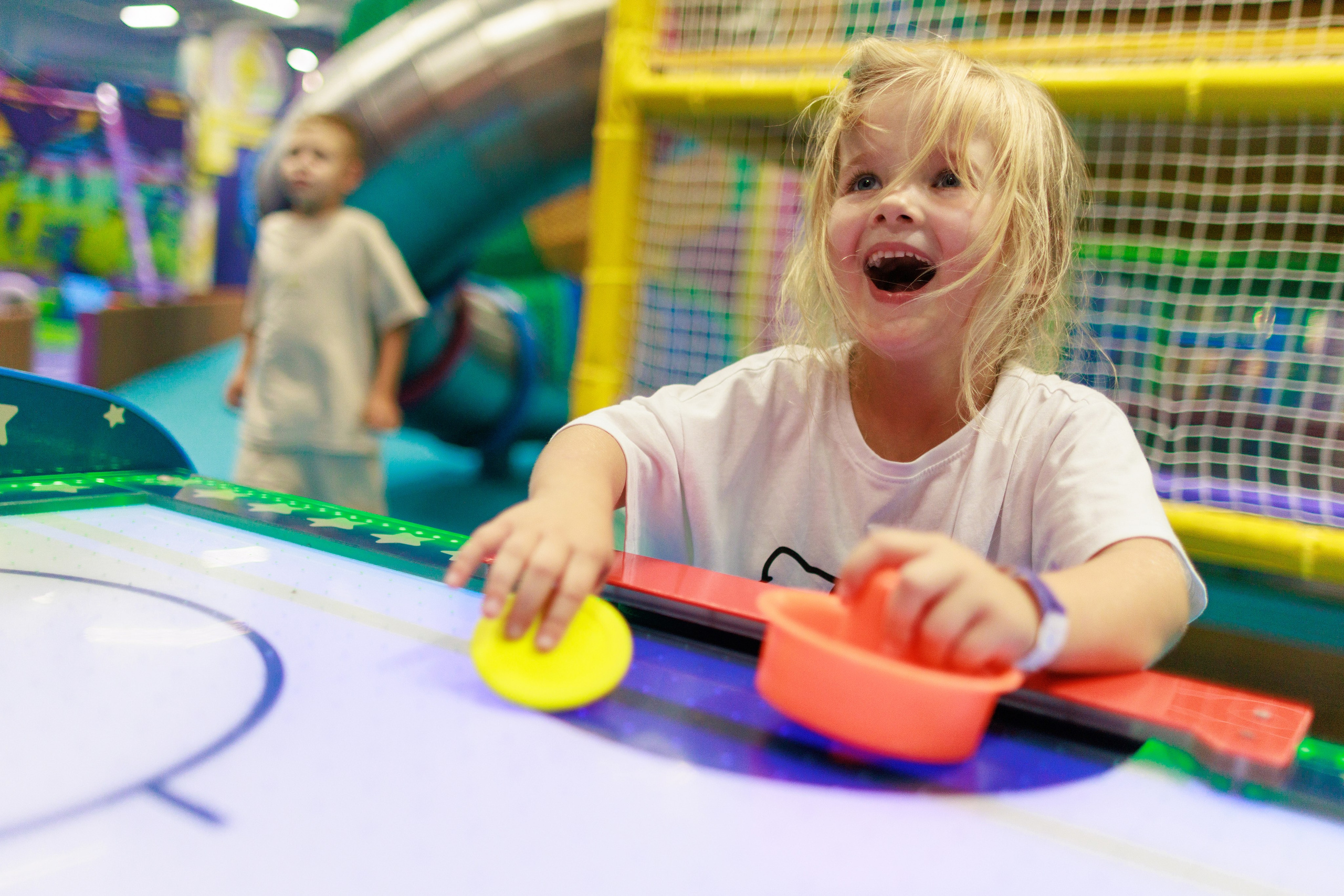 Детская фотосессия в парке аттракционов
