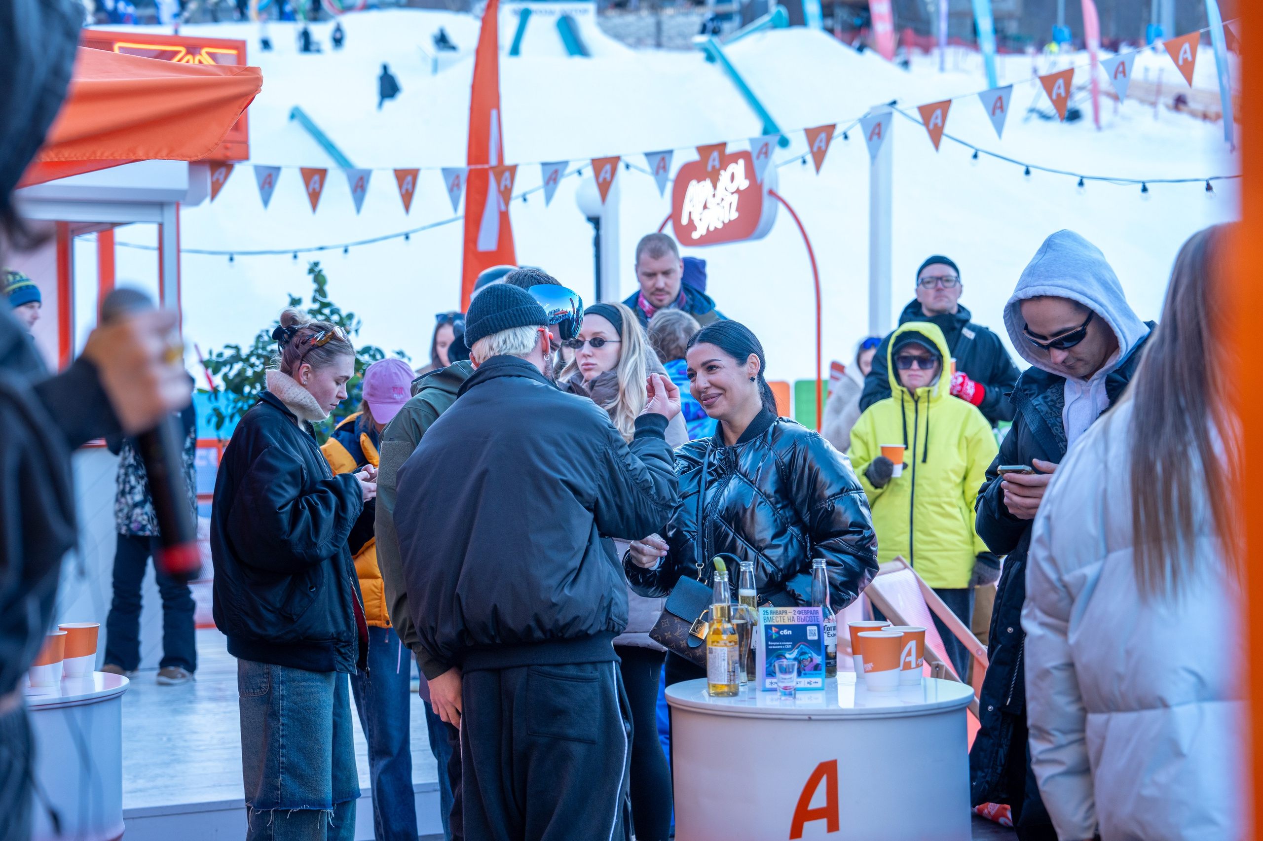 Фотоотчет партнерской интеграции Aperol Spritz на Роза Фест 2025. Репортажный фотограф в Красной Поляне и Сочи Павлюченко Екатерина