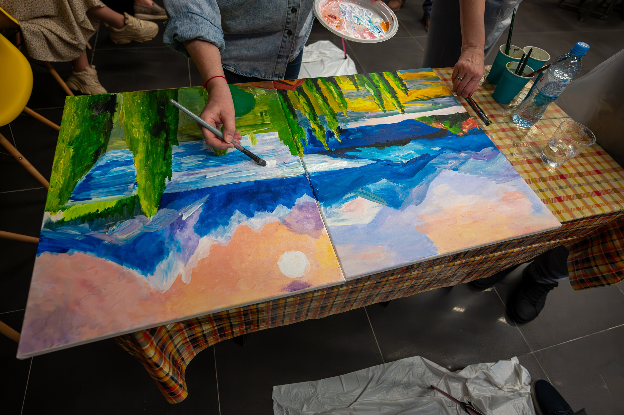 MICE мероприятие — мастер класс по акварели. Репортажный фотограф в Красной Поляне и Сочи Павлюченко Екатерина