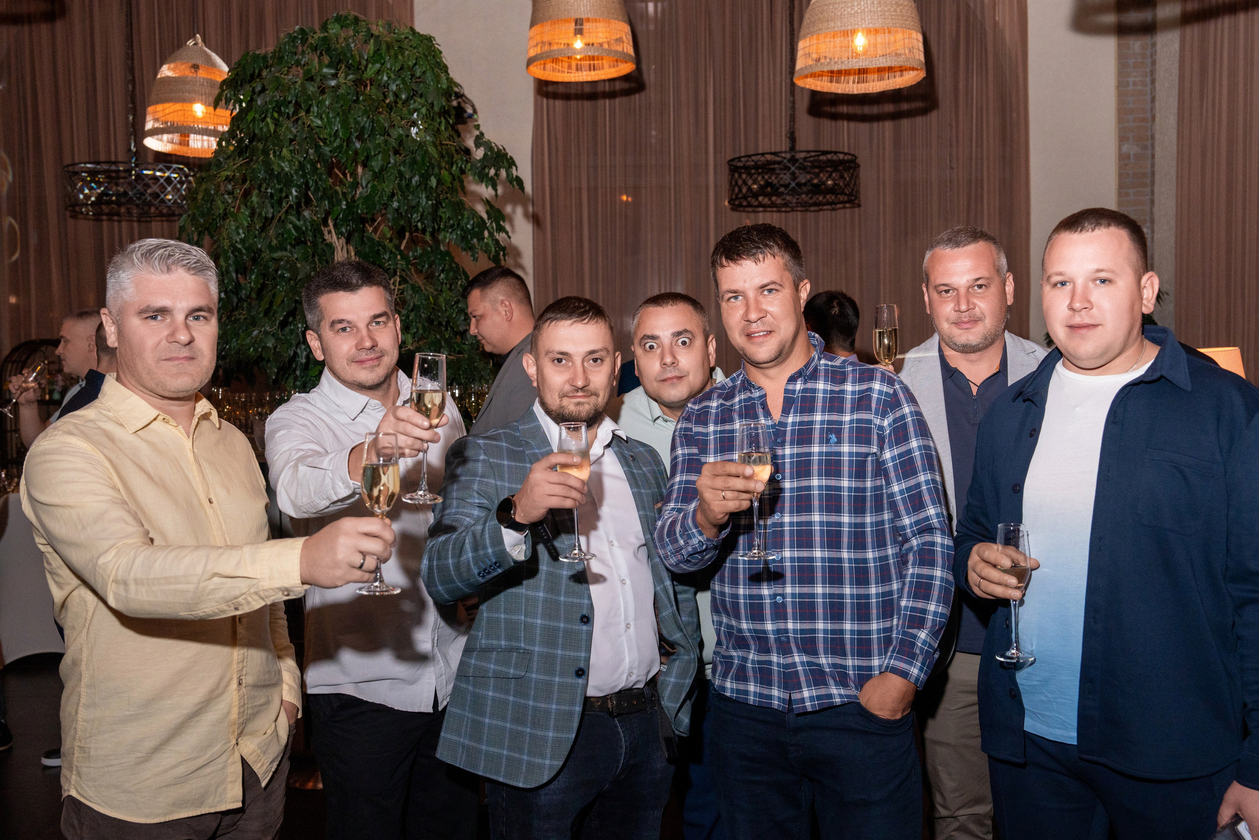 Гала-ужин для компании «Agregatka». Репортажный фотограф в Красной Поляне и Сочи Павлюченко Екатерина