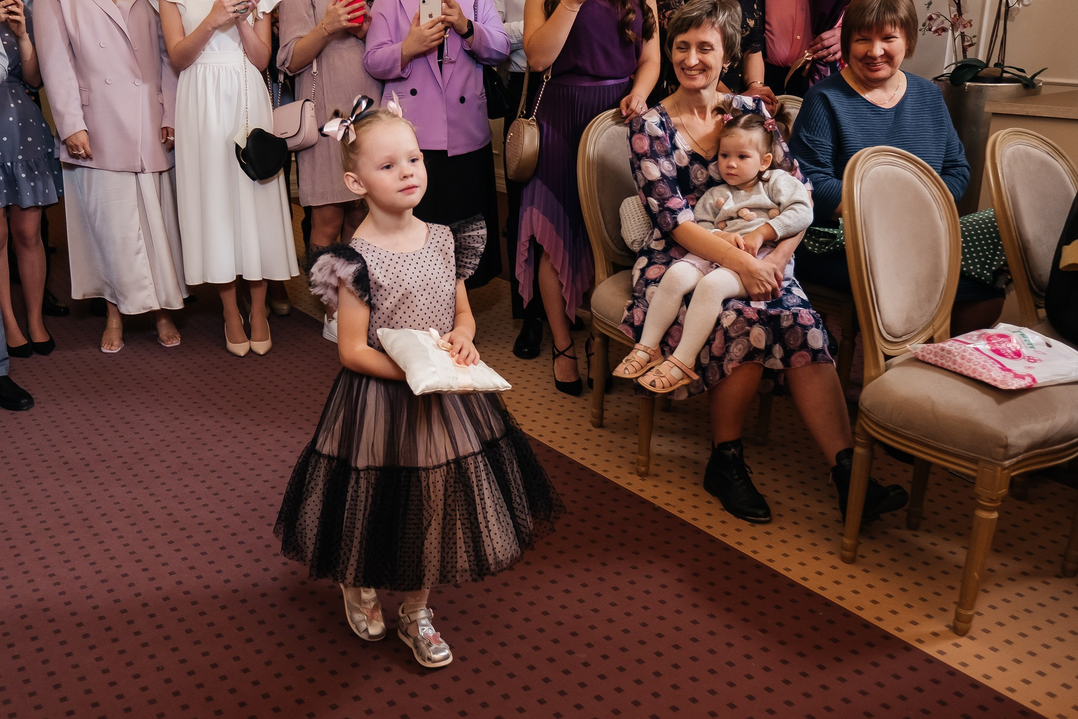 Свадебный фотограф — стильная и эмоциональная съемка вашего дня | Анна Кораблик. Свадебный фотограф в Екатеринбурге — заказ профессиональной фотосесии, все виды фотосъемки