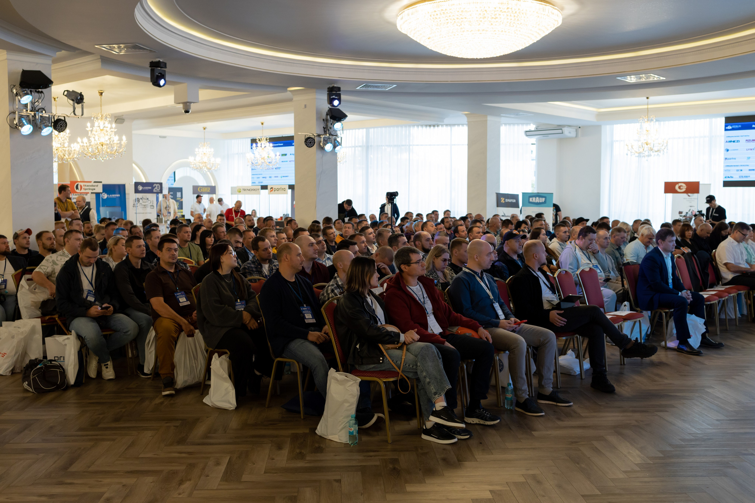 Бизнес конференция. Майорова Валерия Фотограф Ставрополь