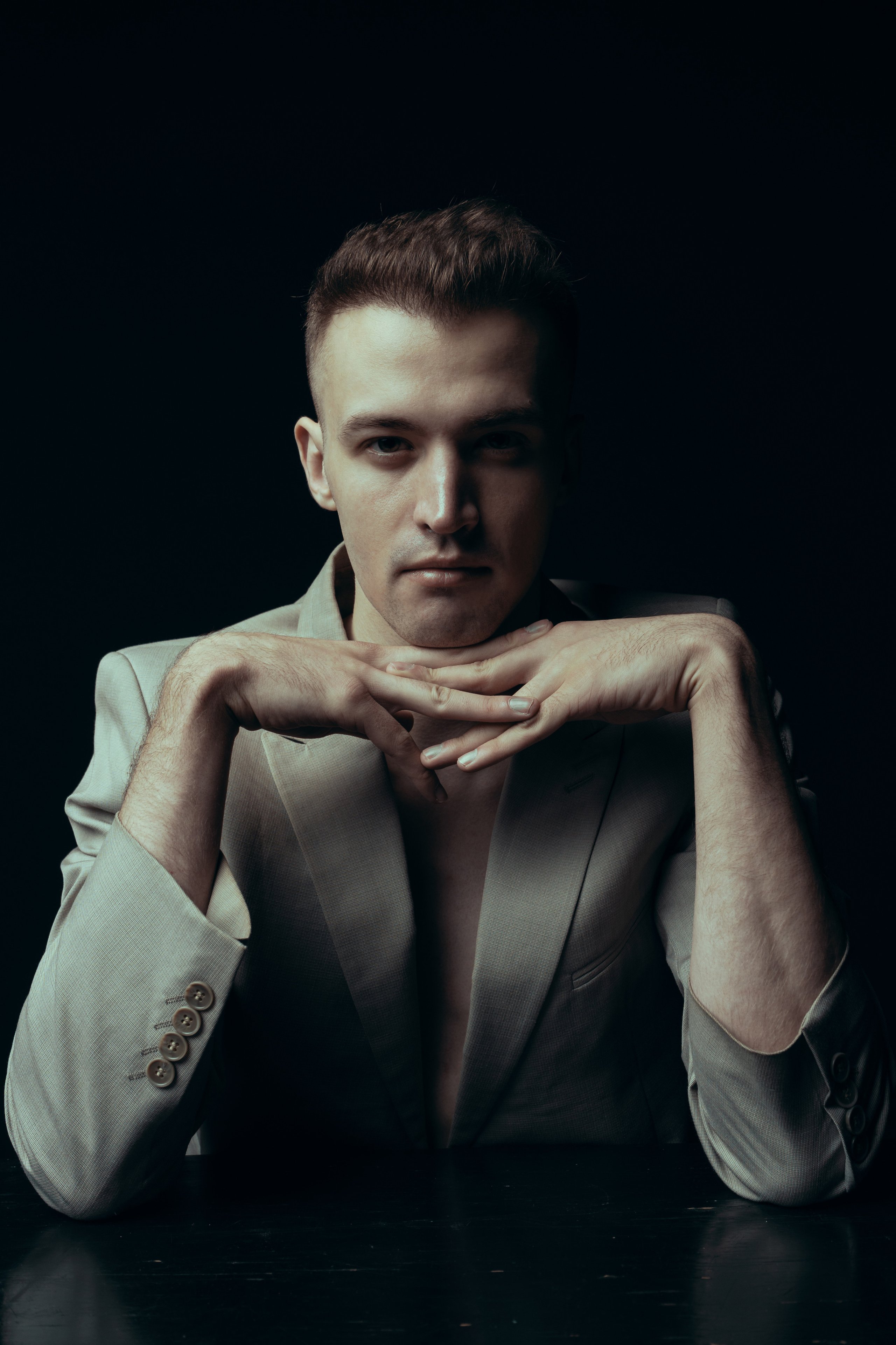 Юрий Кардонов. Портретная мужская съёмка. Никита Скрипник — ТЕАТР В СТИЛЕ ФЭШН