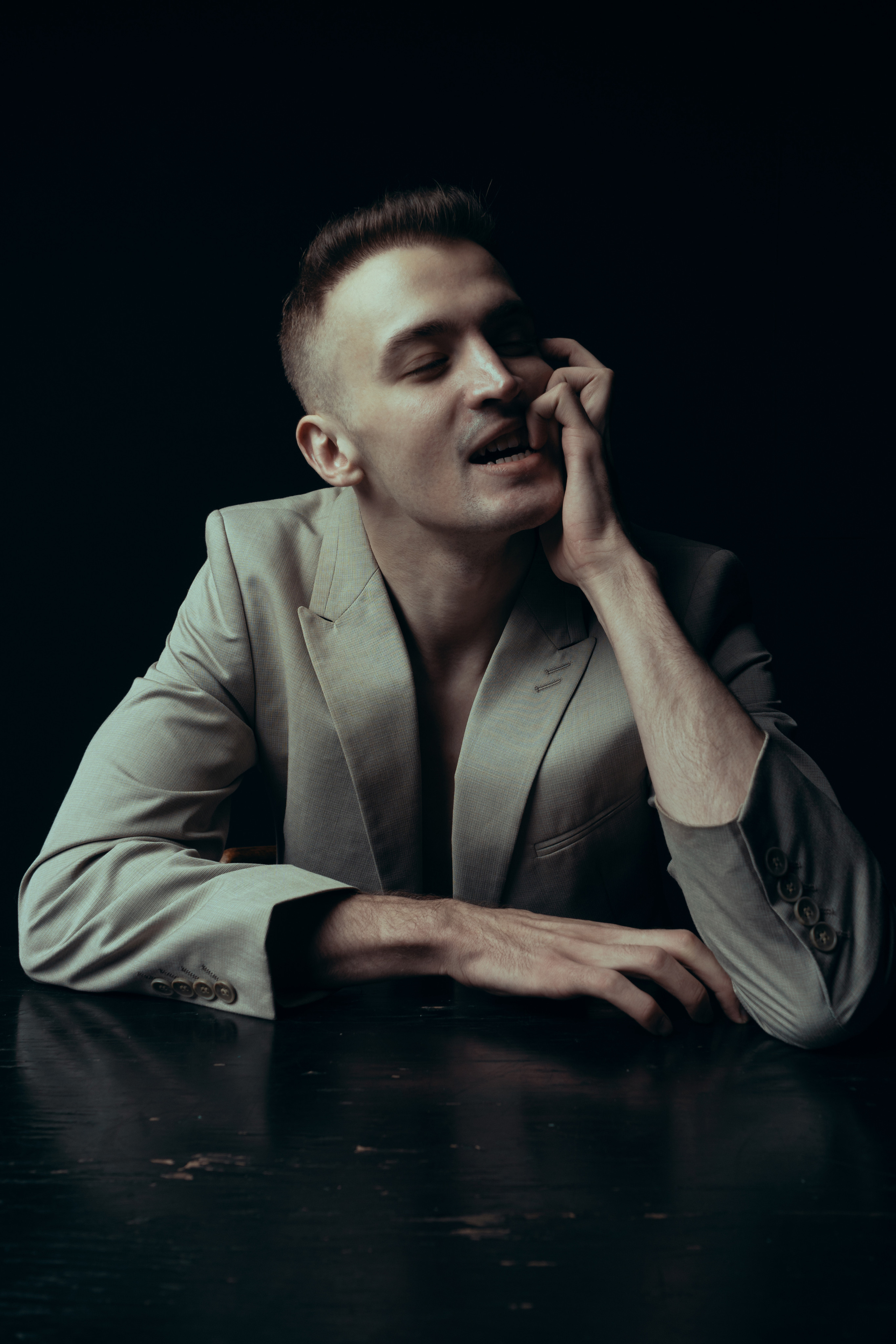 Юрий Кардонов. Портретная мужская съёмка. Никита Скрипник — ТЕАТР В СТИЛЕ ФЭШН