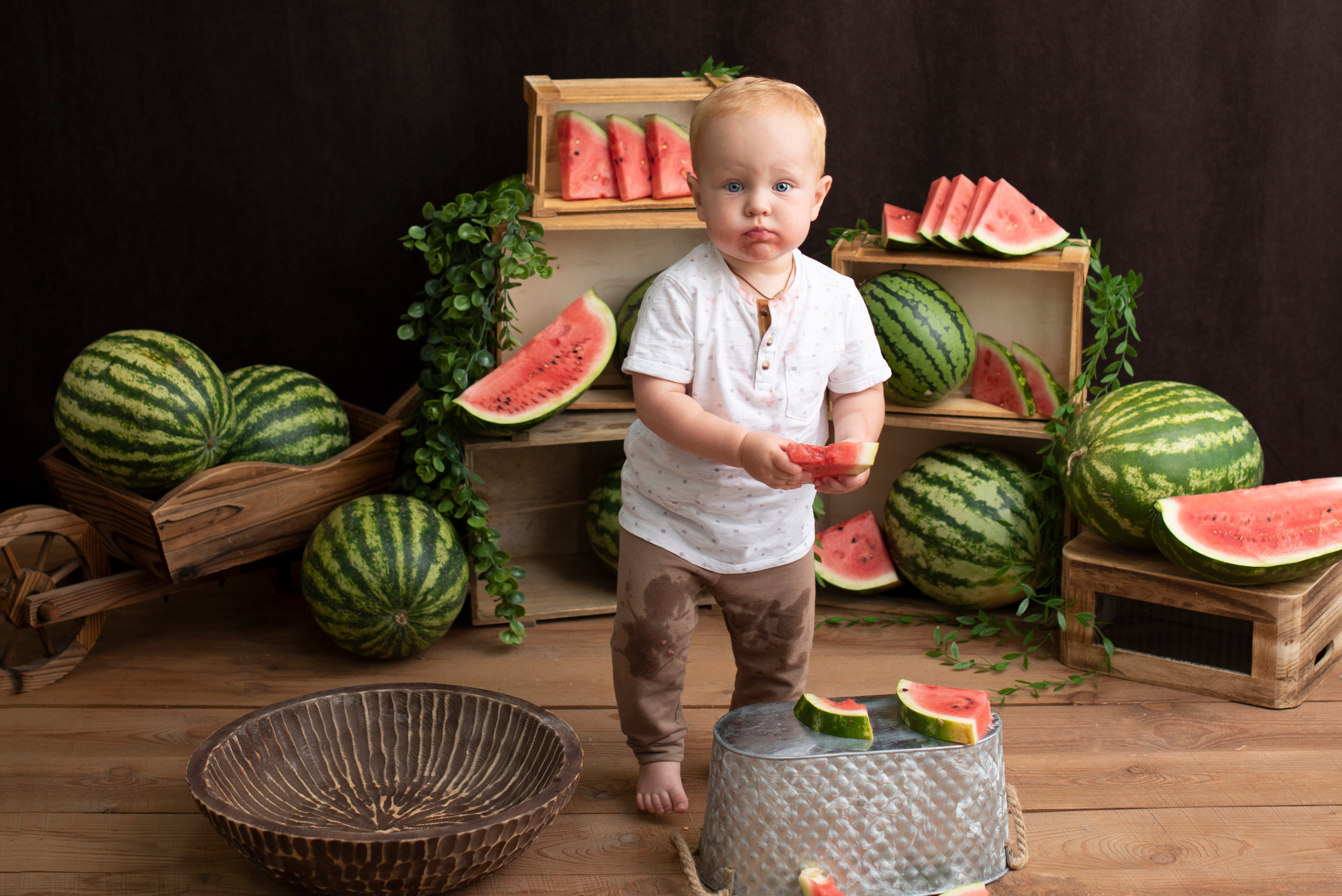 Самый сочный фотодень, арбузный. Фотограф новорожденных и детский фотограф Старый Оскол