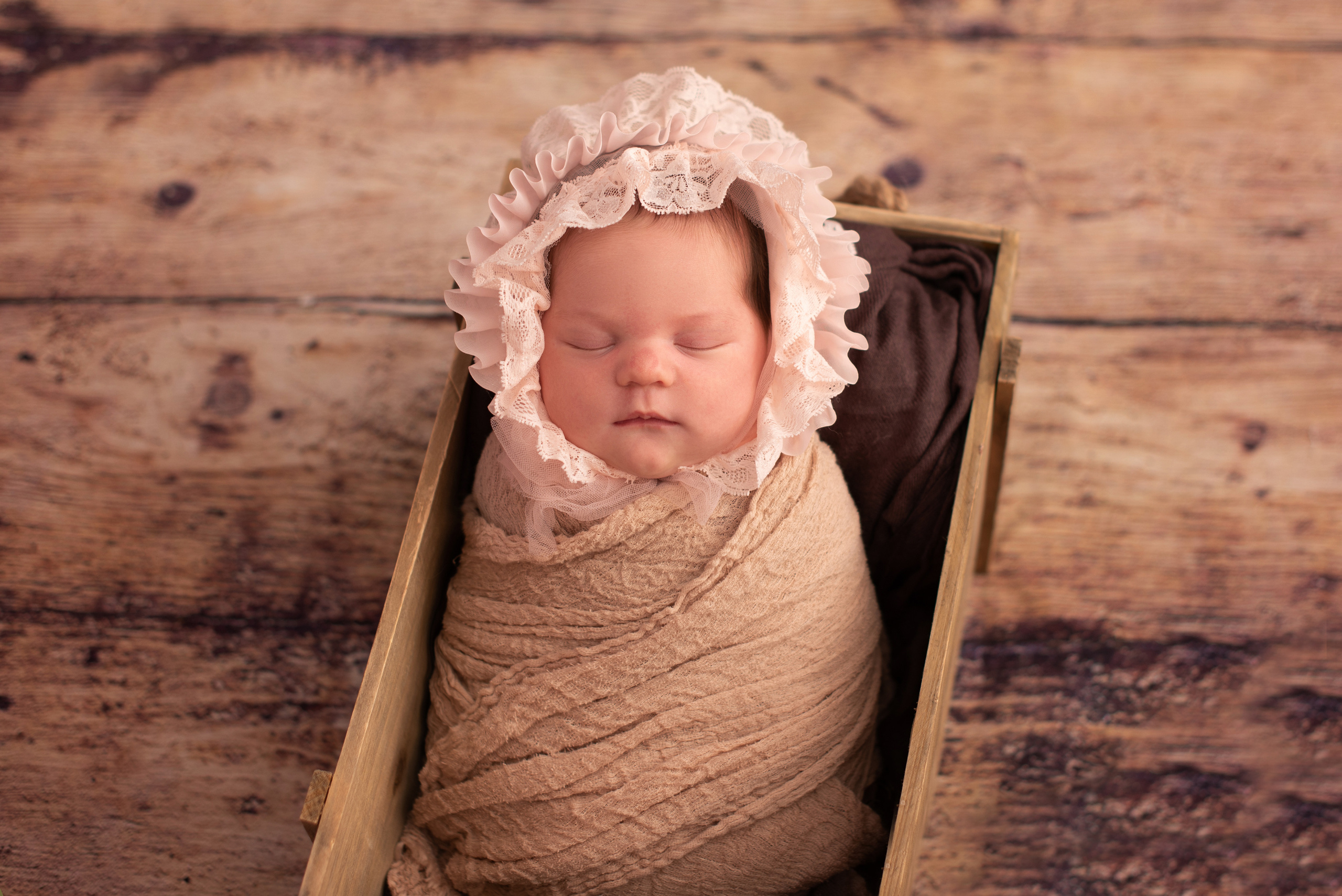 Нежные локации. Фотограф новорожденных и детский фотограф Старый Оскол