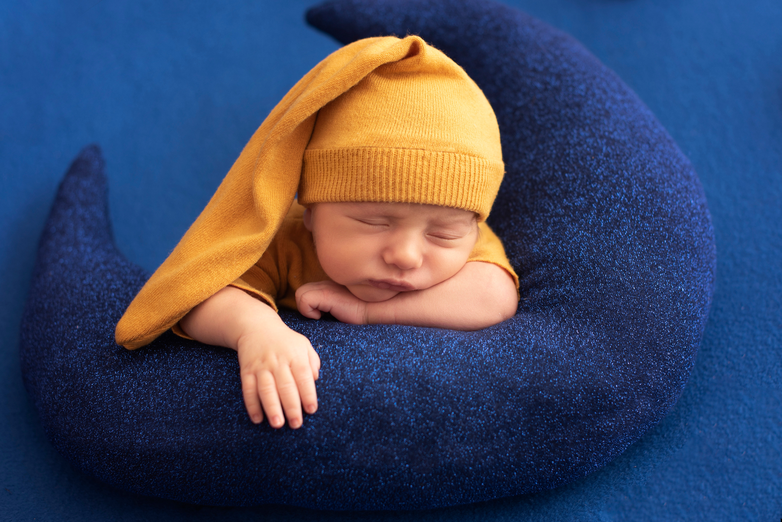 Нежные локации. Фотограф новорожденных и детский фотограф Старый Оскол