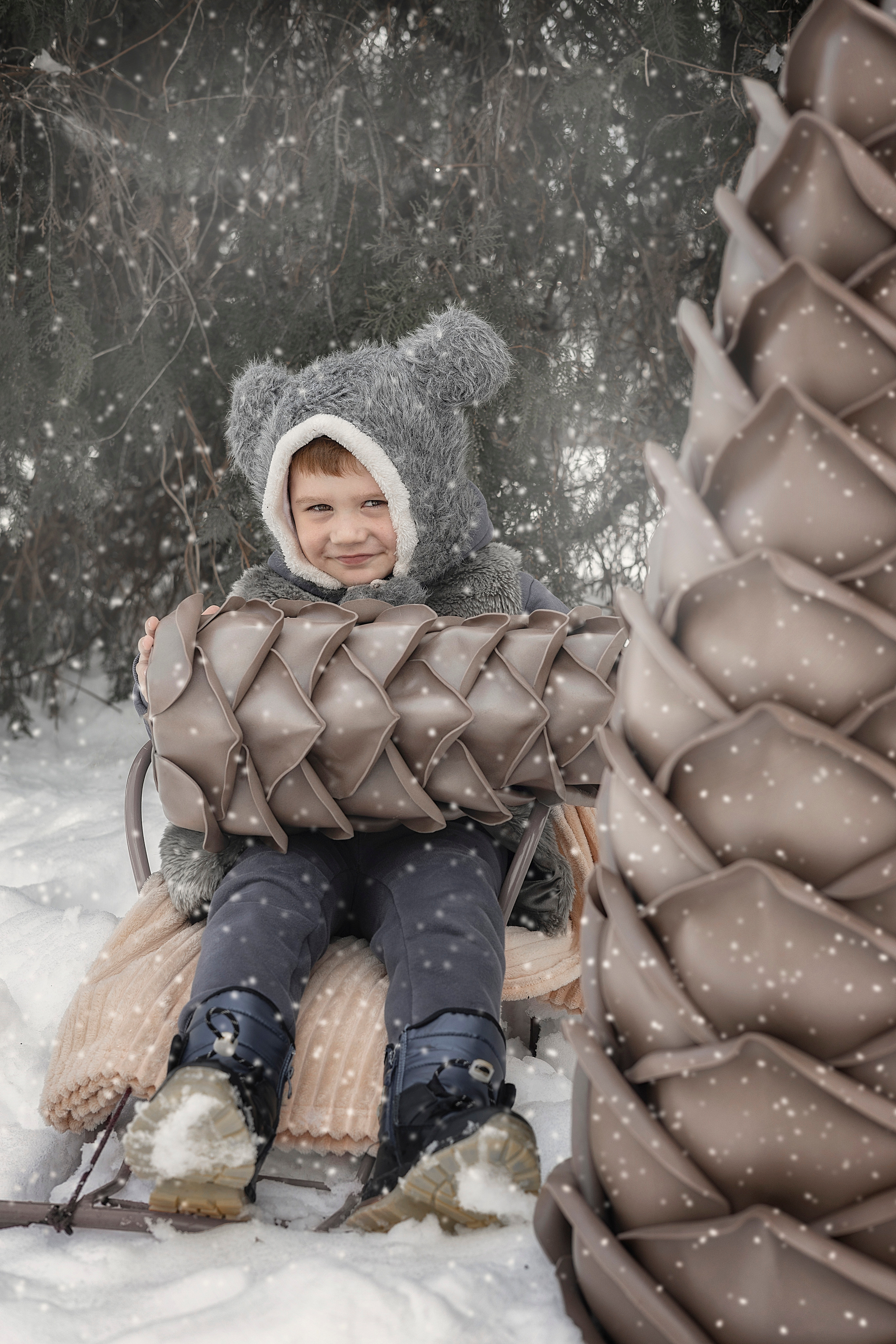 Зимние шишки и малышки. Семейный детский фотограф Краснодарский край Оксана Колос