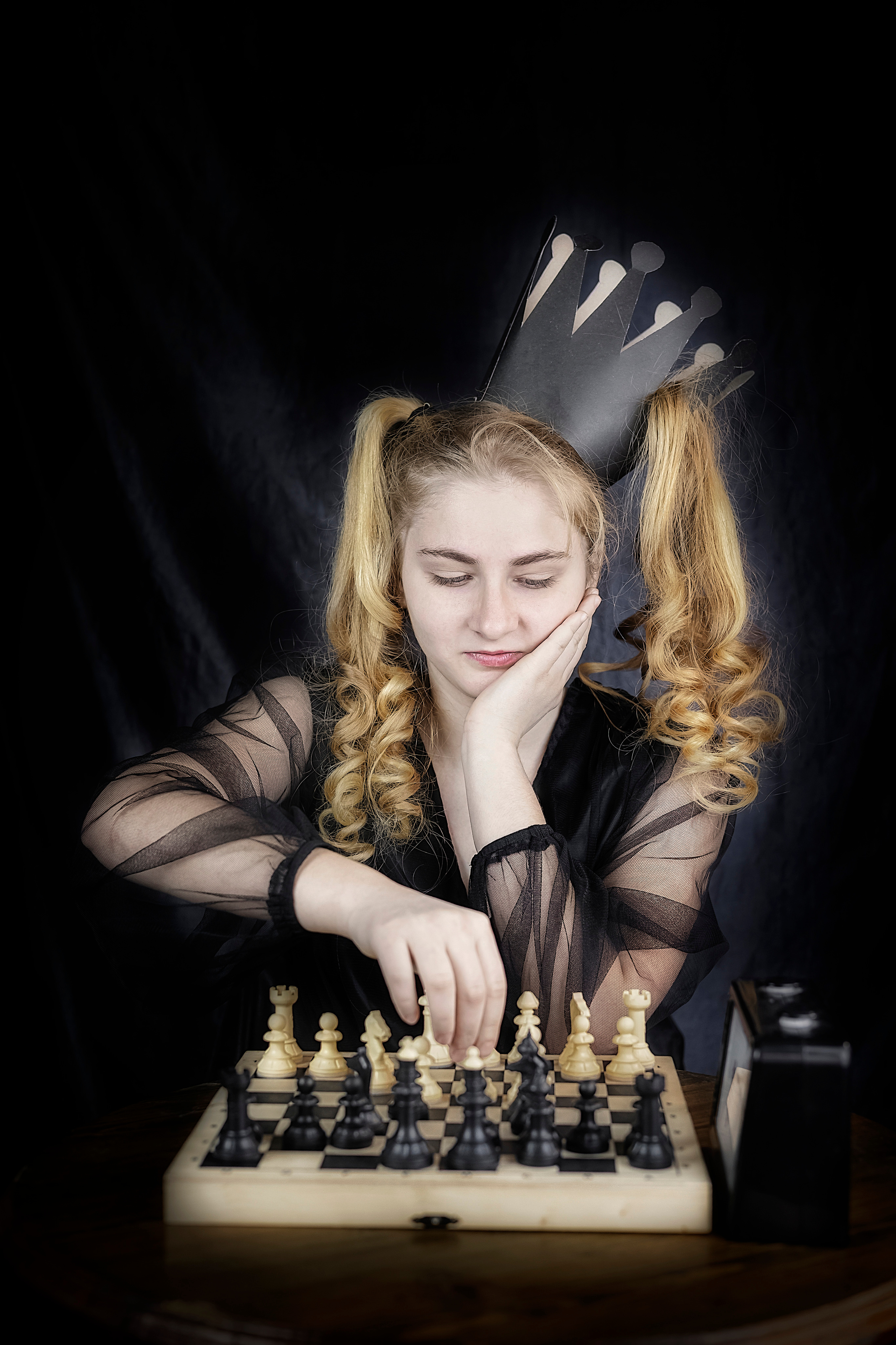 Шахматная королева. Семейный детский фотограф Краснодарский край Оксана Колос