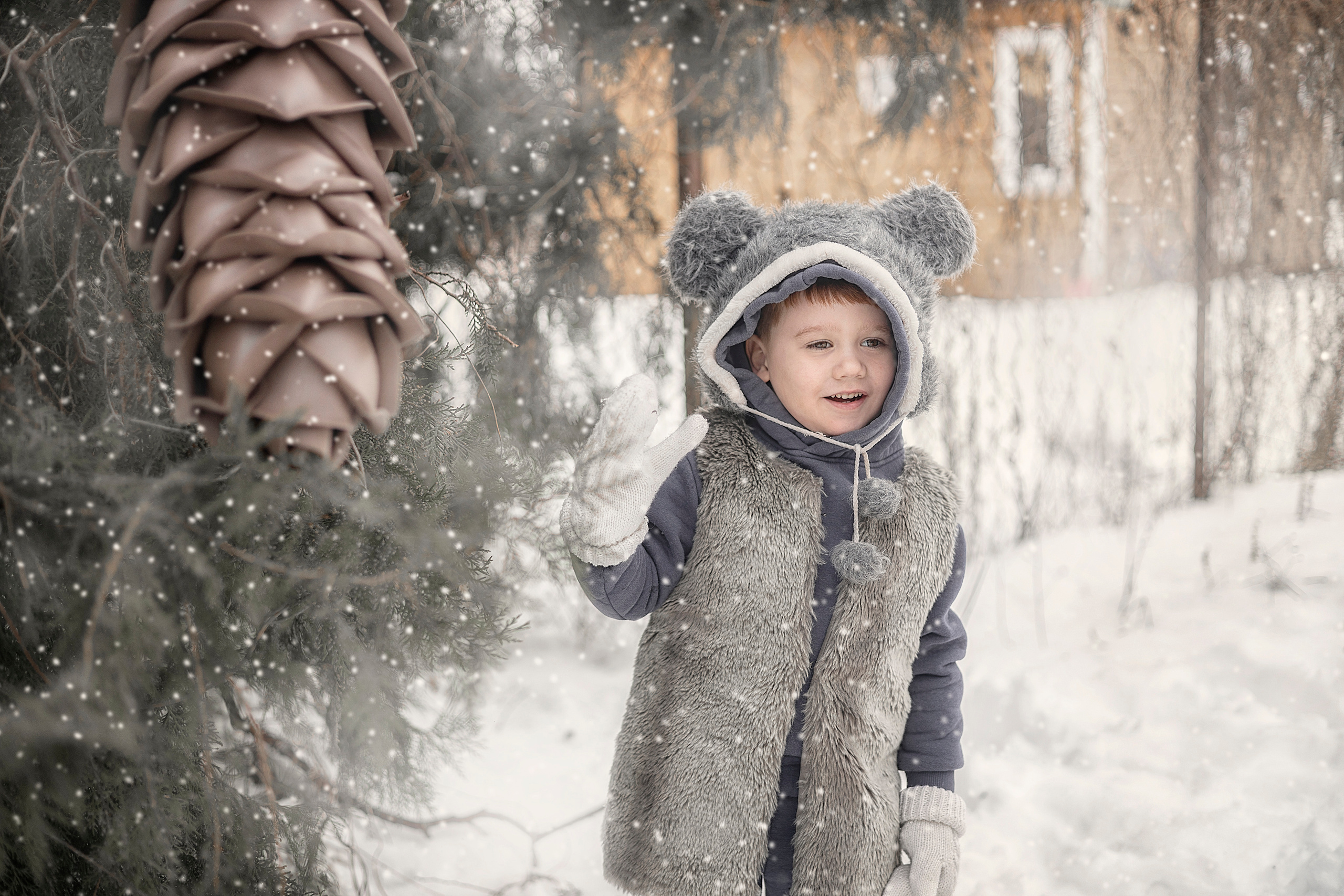 Зимние шишки и малышки. Семейный детский фотограф Краснодарский край Оксана Колос