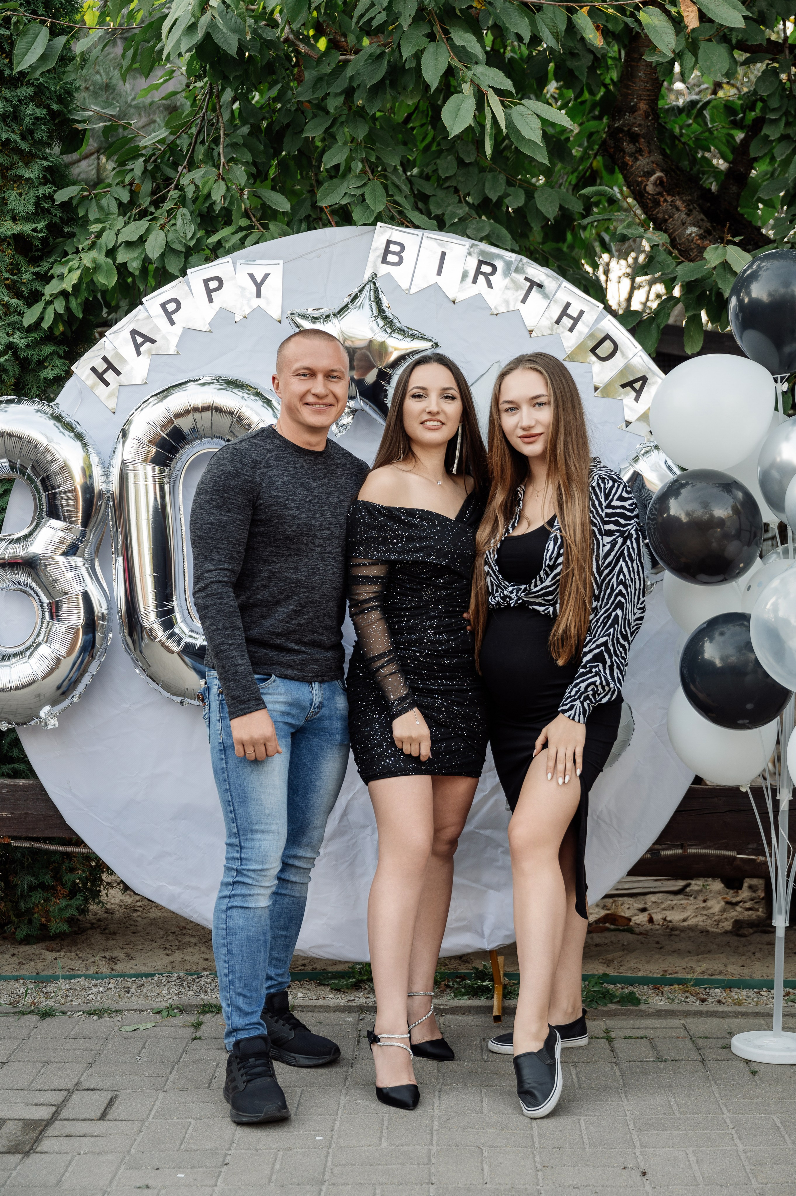 Мне сегодня 30 лет. Фотозона. Свадебный, семейный и репортажный фотограф. Брянск. Эльвира Голенкова