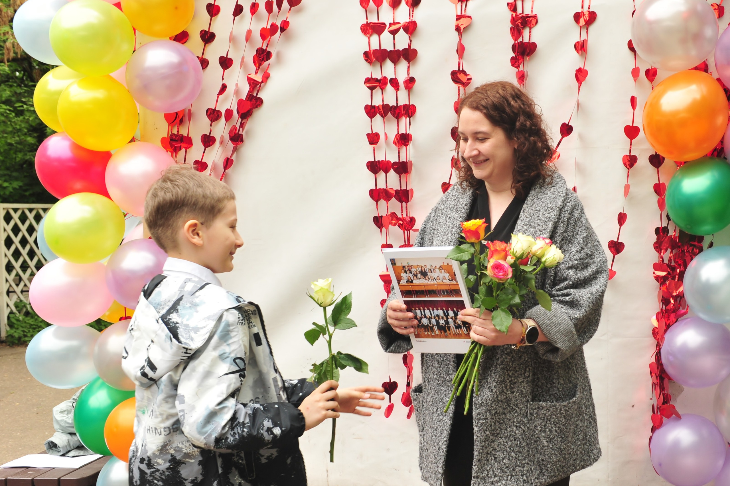 Выпускной для 4-го класса школы Протон в кафе Маска в Филёвском Парке. Свадебный и семейный фотограф в Москве Ирина Гончарова