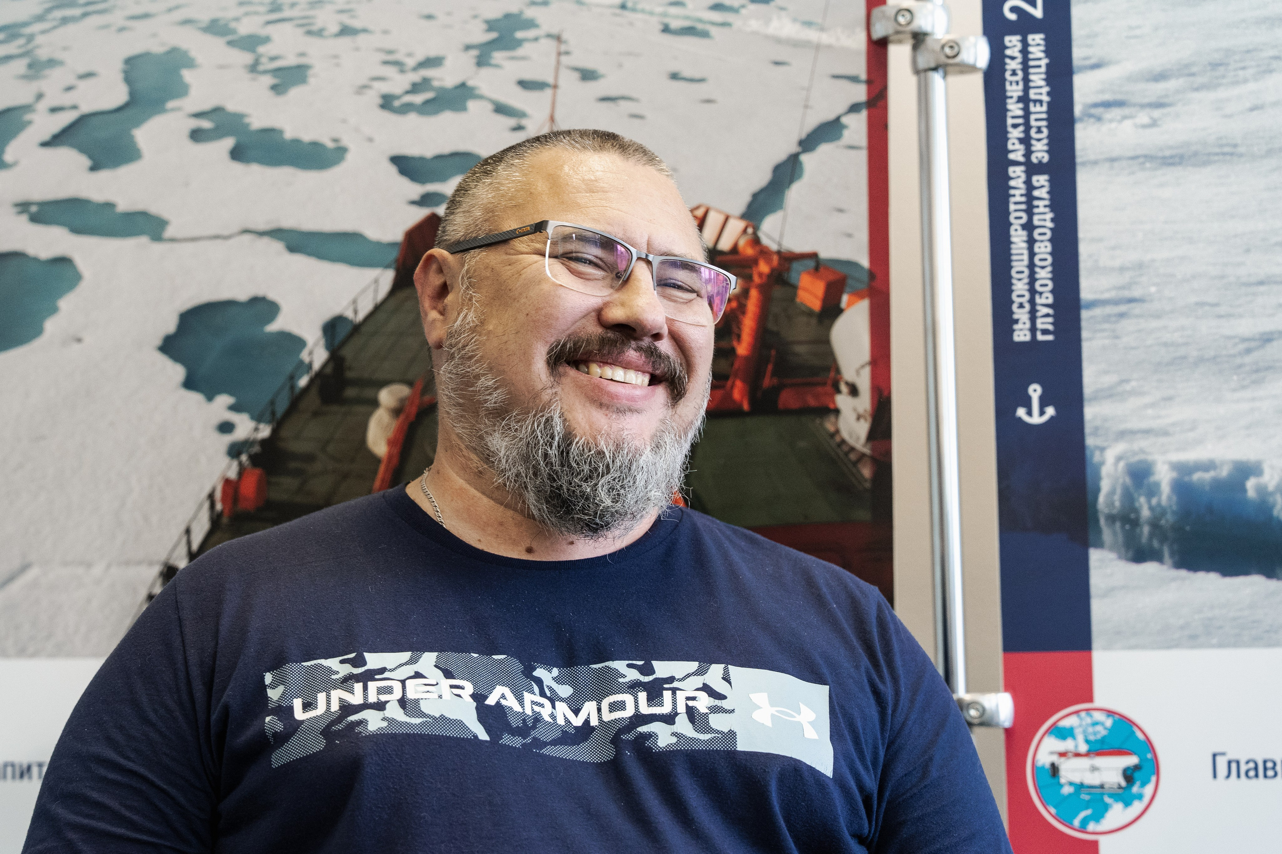 Просветительский проект Ассоциации Полярников «Встреча поколений». Фотограф Владимир Бакарюк