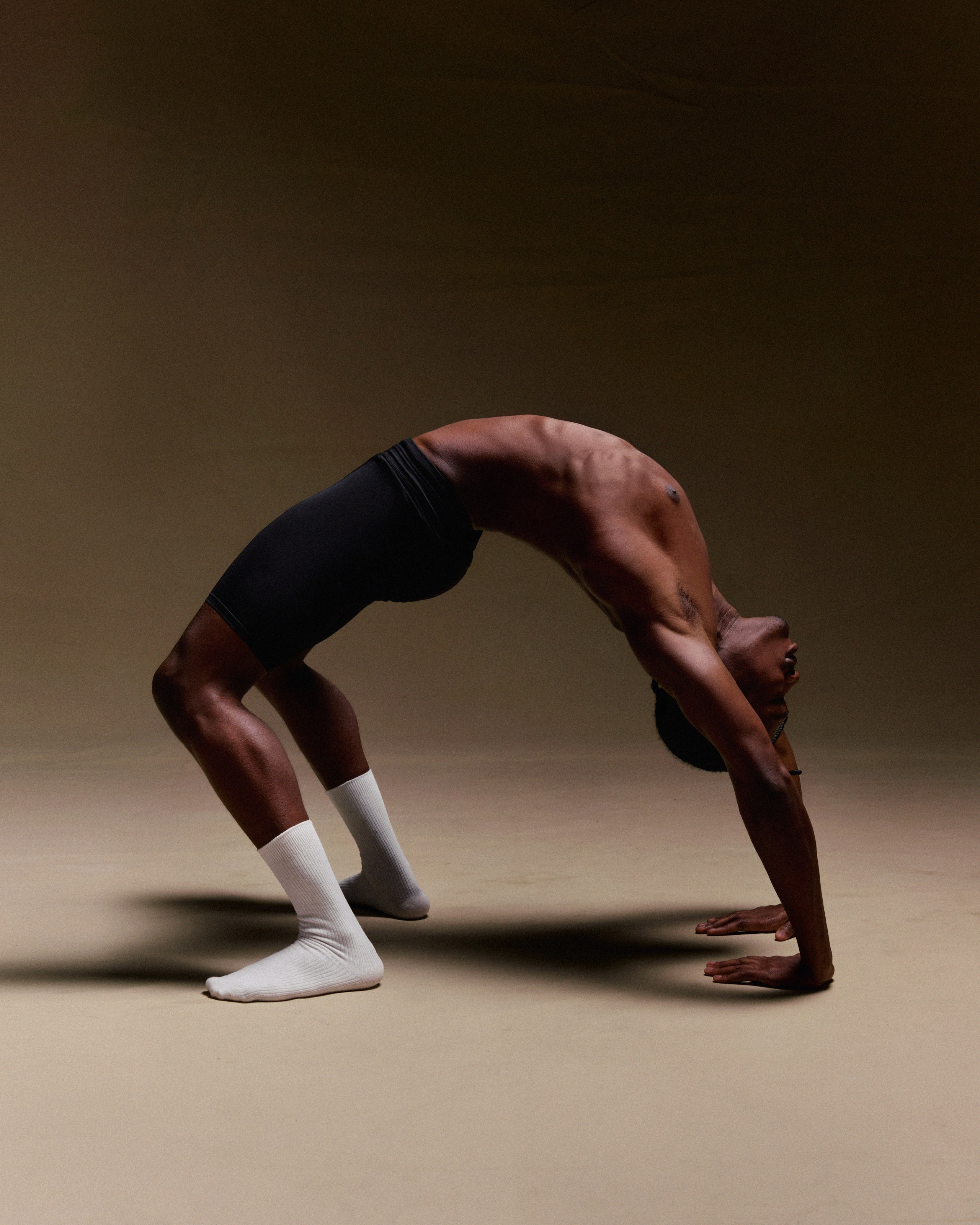 IRNBYCLUB content. Nadezhda Diskant is a Moscow and Saint Petersburg based photographer