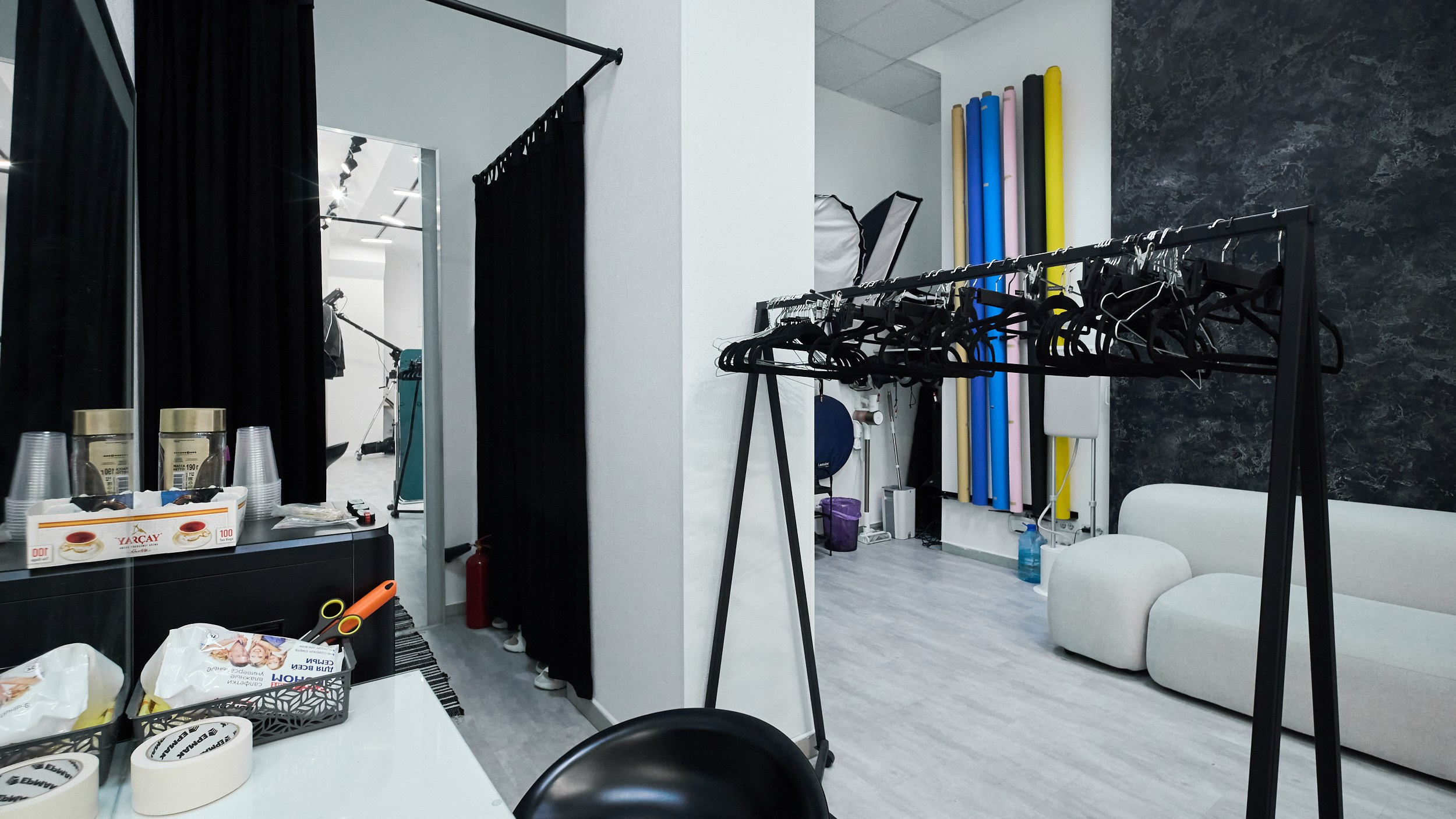 GLOW STUDIO| Профессиональная фотостудия в центре Екатеринбурга