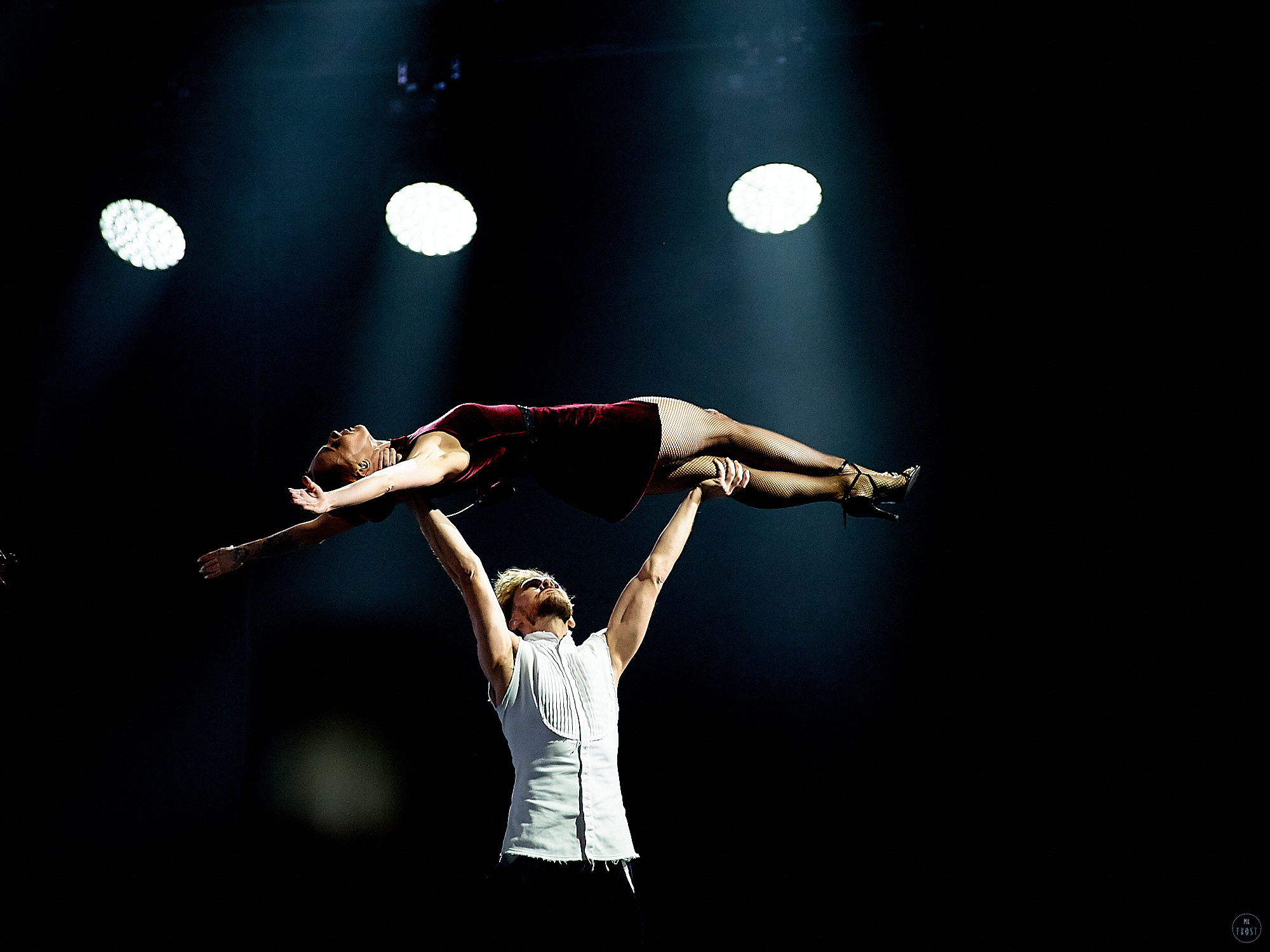 Полина Гагарина. Фотографии отовсюду и обо всем