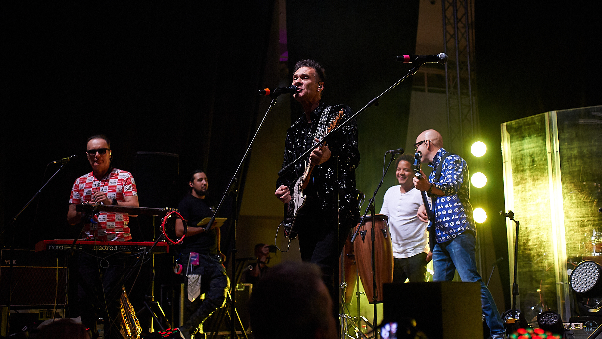 БРАВО. Фотографии отовсюду и обо всем