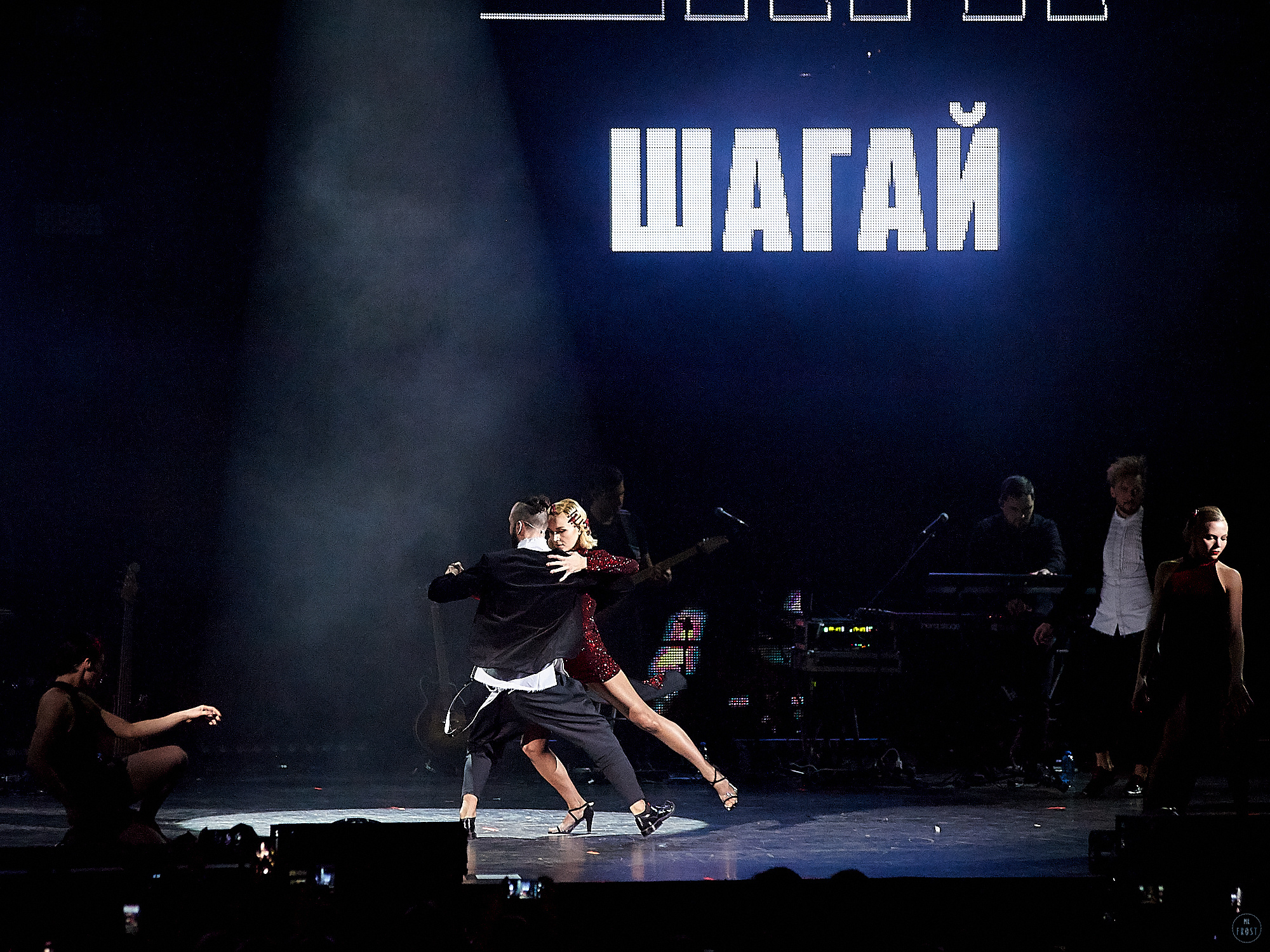 Полина Гагарина. Фотографии отовсюду и обо всем