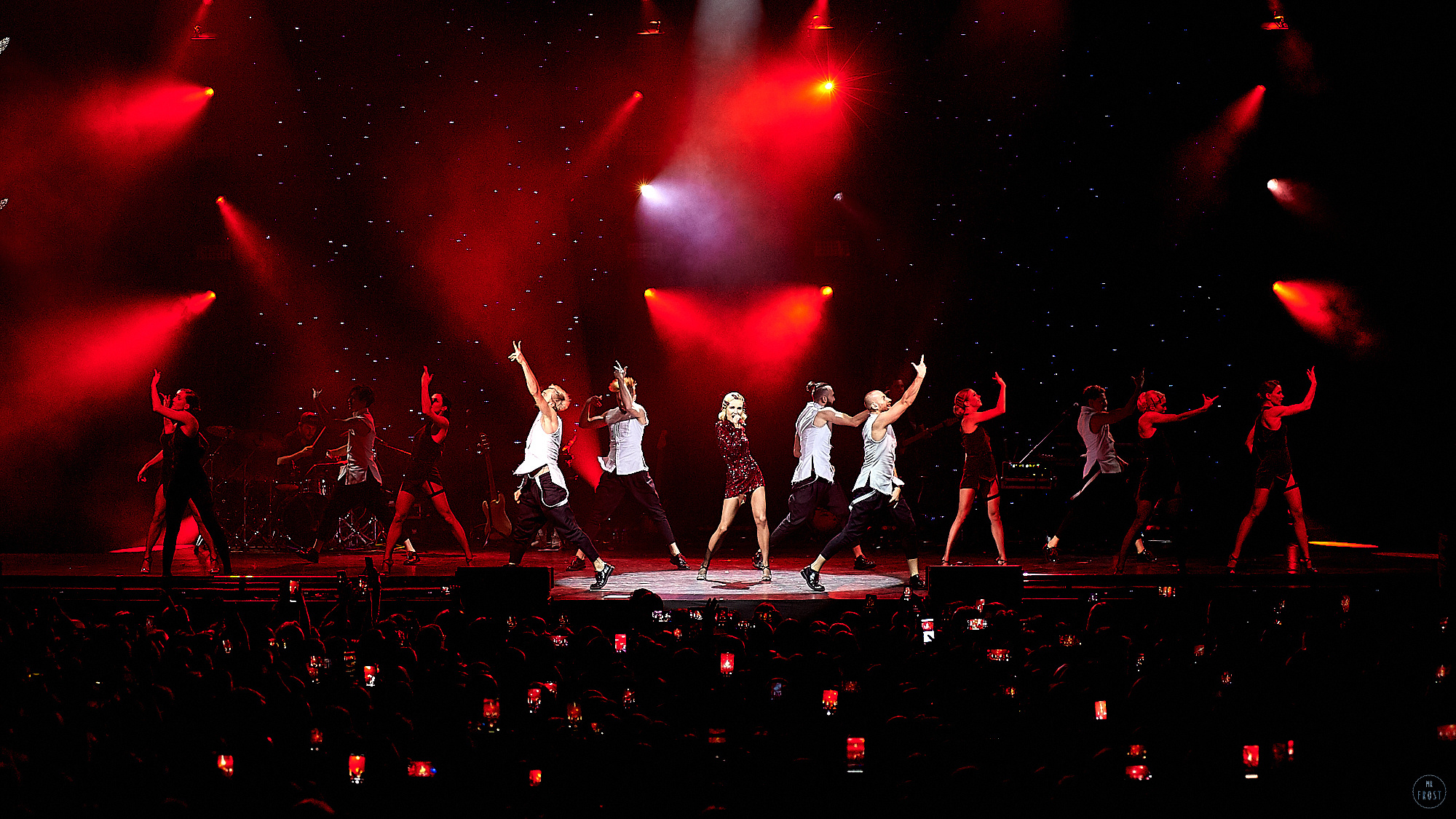 Полина Гагарина. Фотографии отовсюду и обо всем