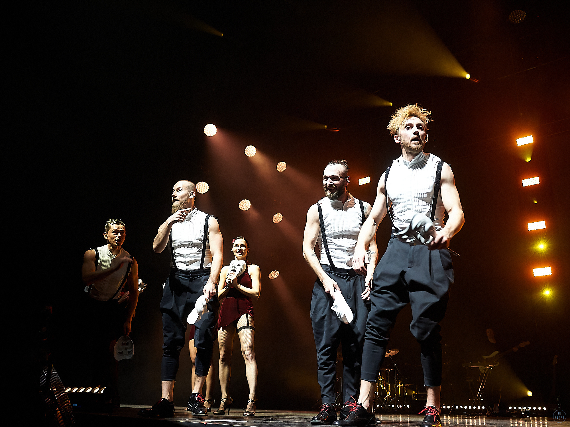 Полина Гагарина. Фотографии отовсюду и обо всем