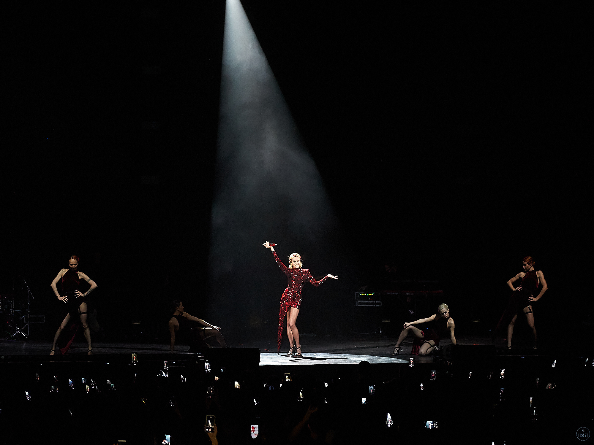 Полина Гагарина. Фотографии отовсюду и обо всем