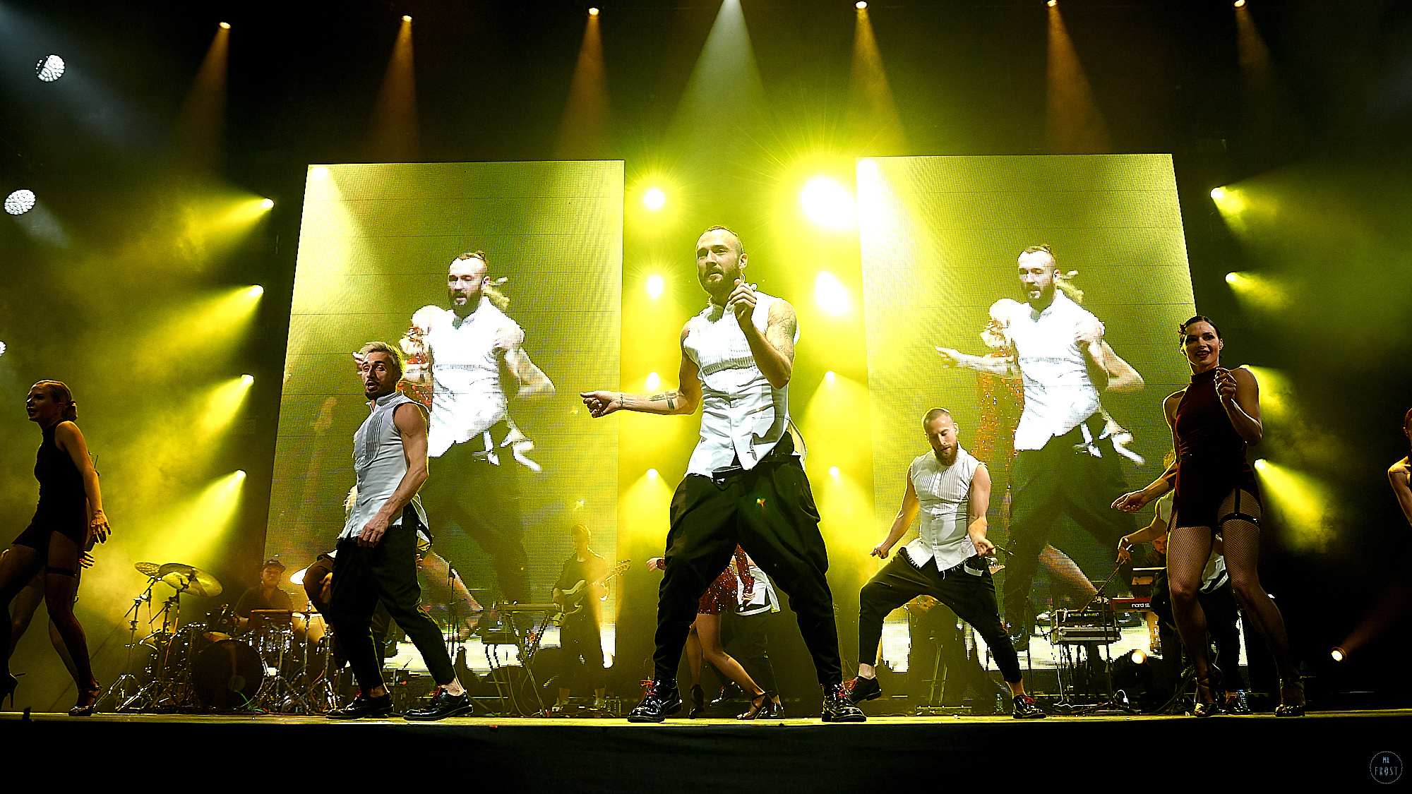 Полина Гагарина. Фотографии отовсюду и обо всем