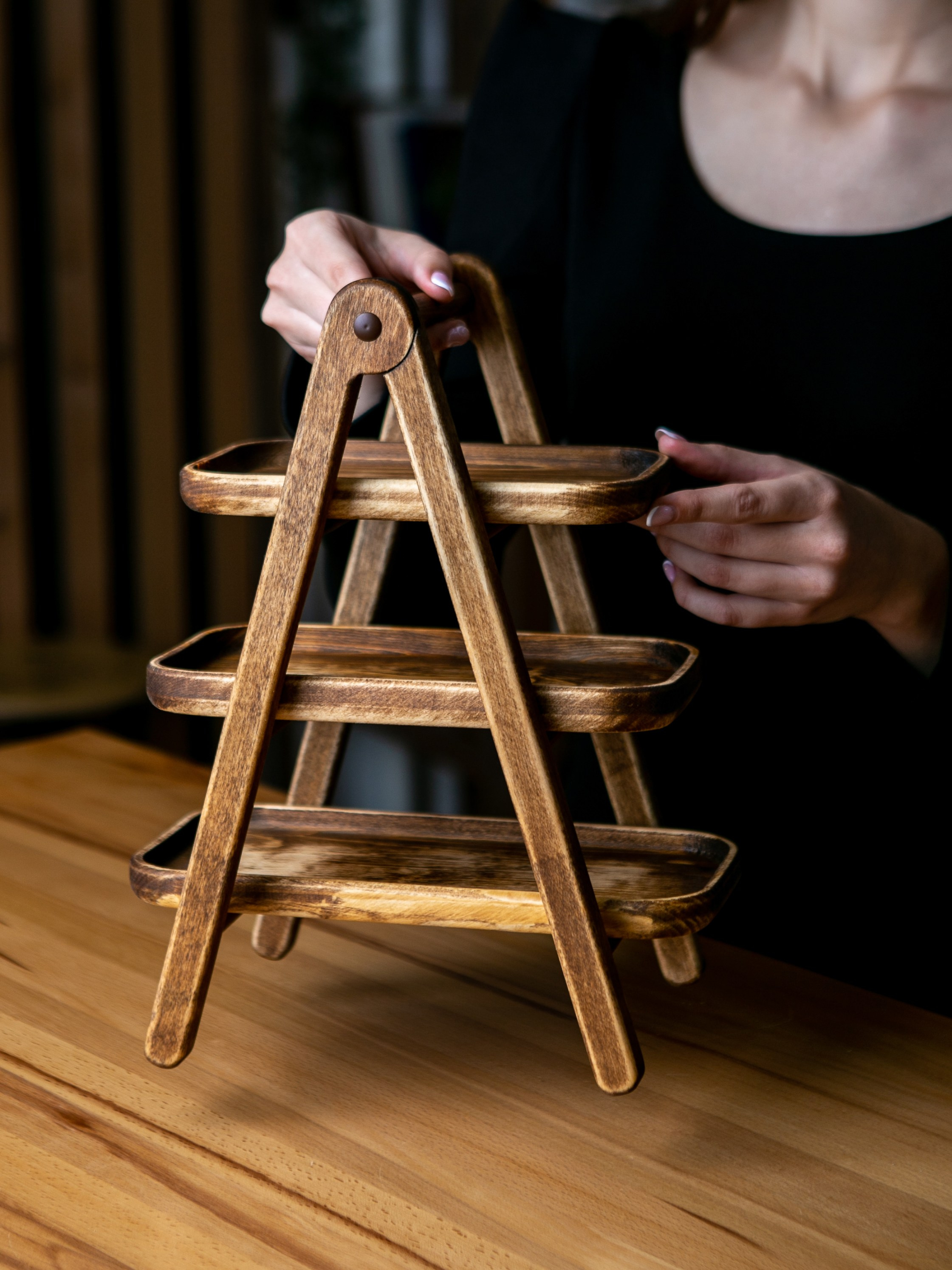 Подносы и этажерки. Контент фотограф, съемка для маркетплейсов, фуд съемка и репортажи в Новосибирске Ралия Галеева