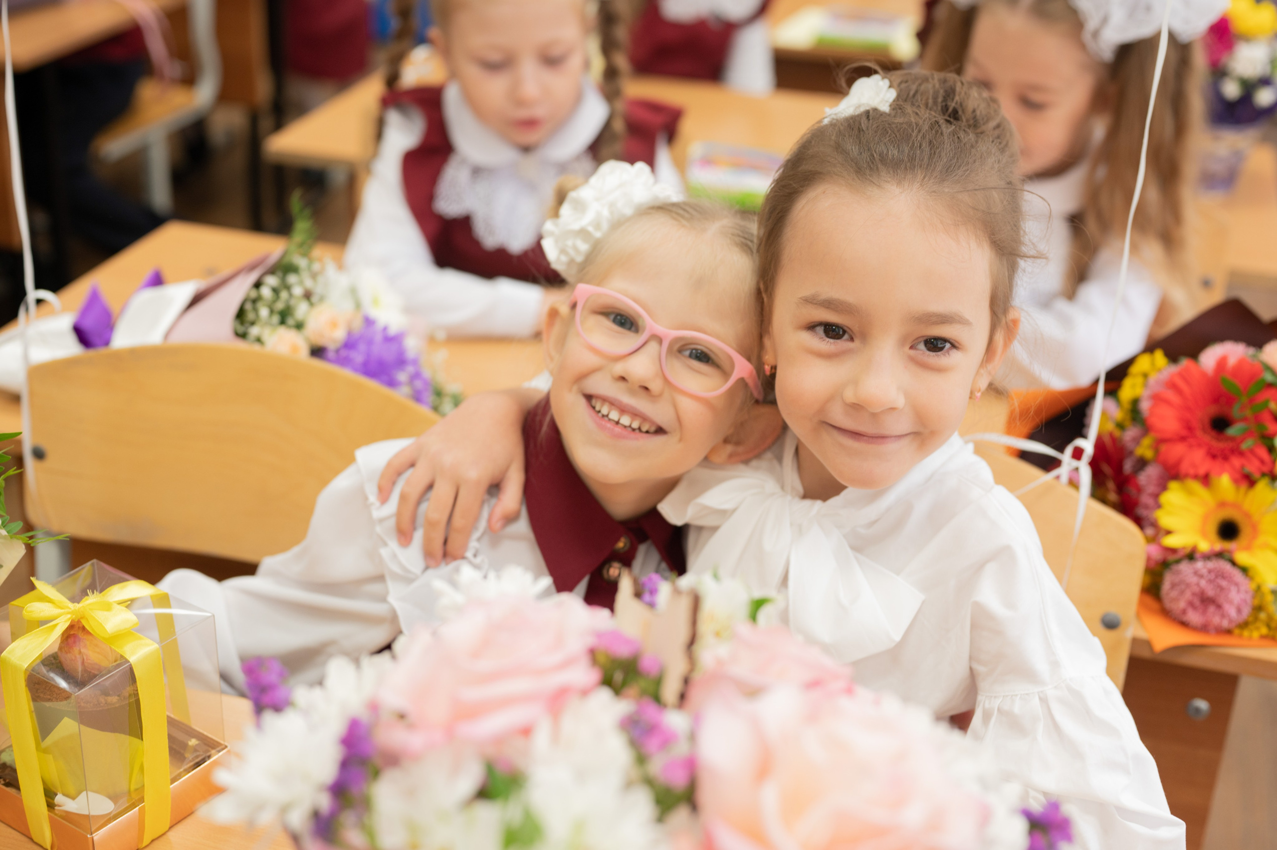 1 сентября 1 К 16 гимназия репортаж, линейка +в классе. Фотограф новорожденных, семейный детский в Тюмени Татьяна Морозова