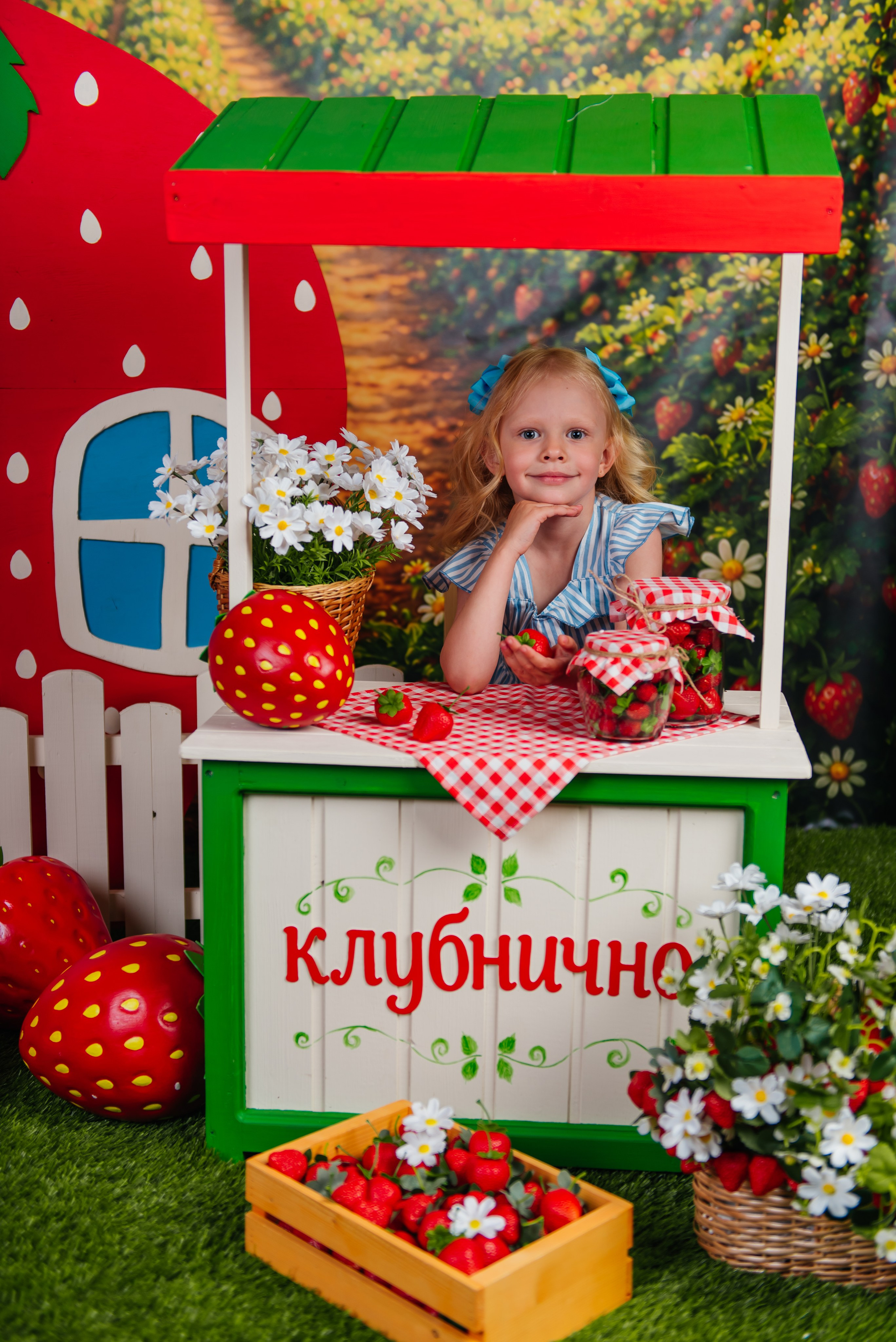 Клубнично. Фотограф в Республике Мордовия София Сержантова