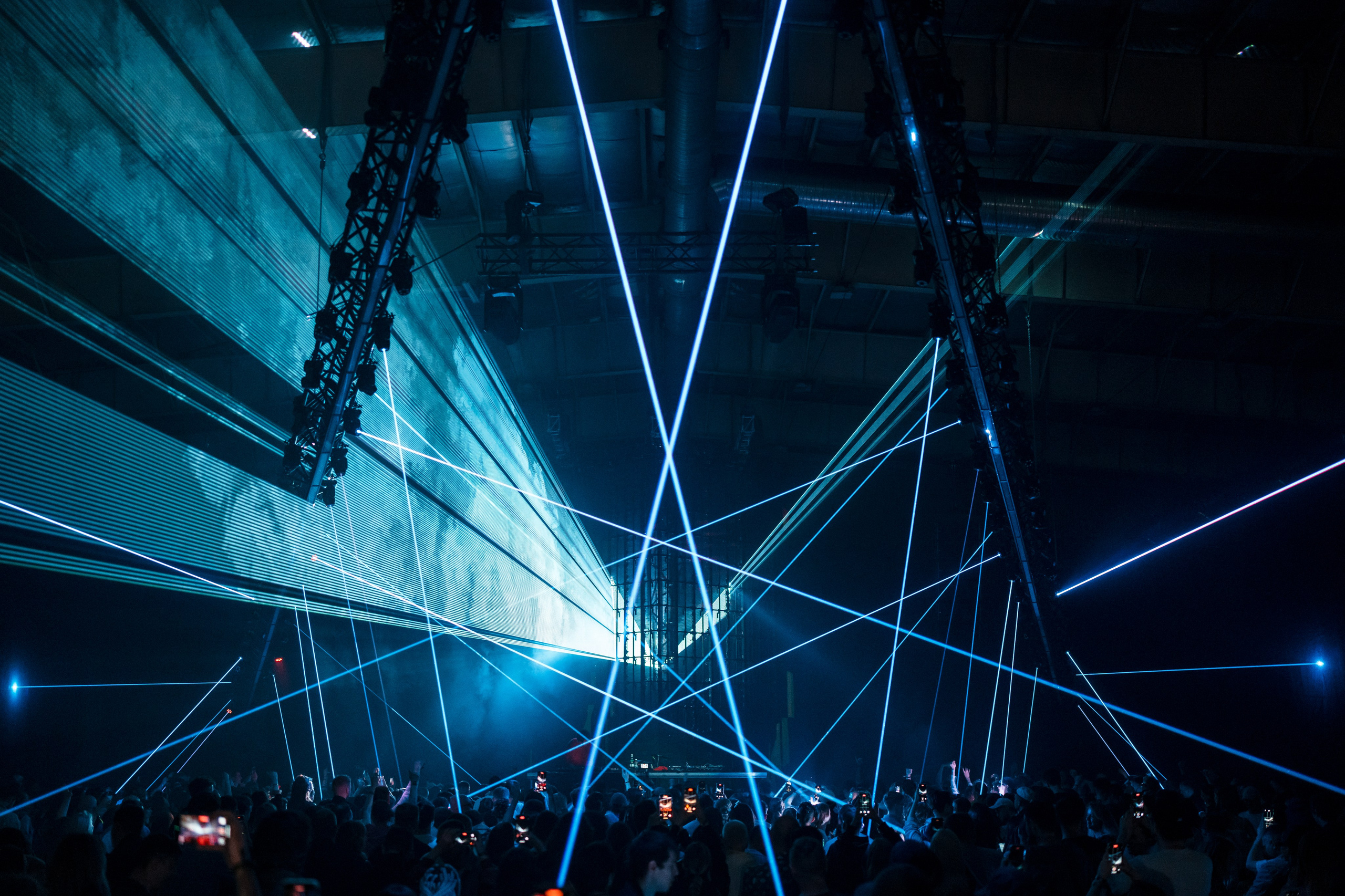 NUR 2025. @tomrus: Рустам Шагиморданов — фотограф