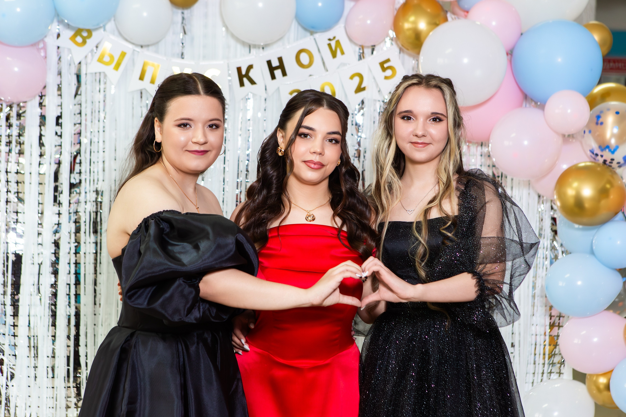 ФОТОСЕССИЯ С РОДИТЕЛЯМИ ВЫПУСКНОЙ 2025 9 ШКОЛА Г.МЦЕНСК. Профессиональный фотограф в Мценске и Орловской области