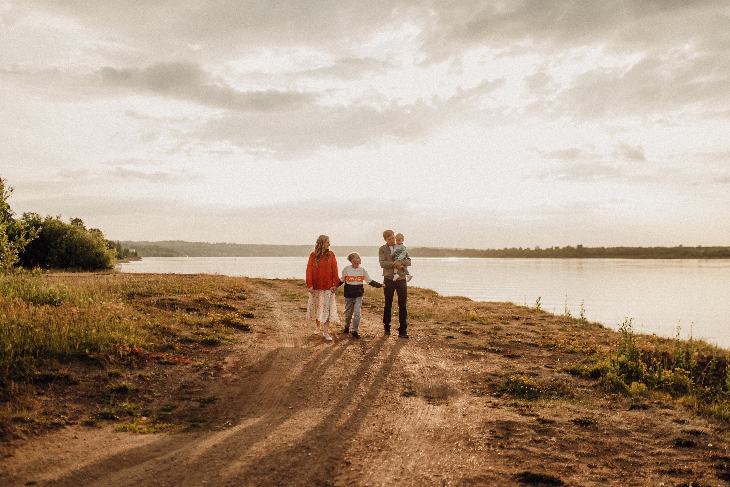Лена, Женя, Мирон, Ян. Семейный и детский фотограф Анастасия Иванова