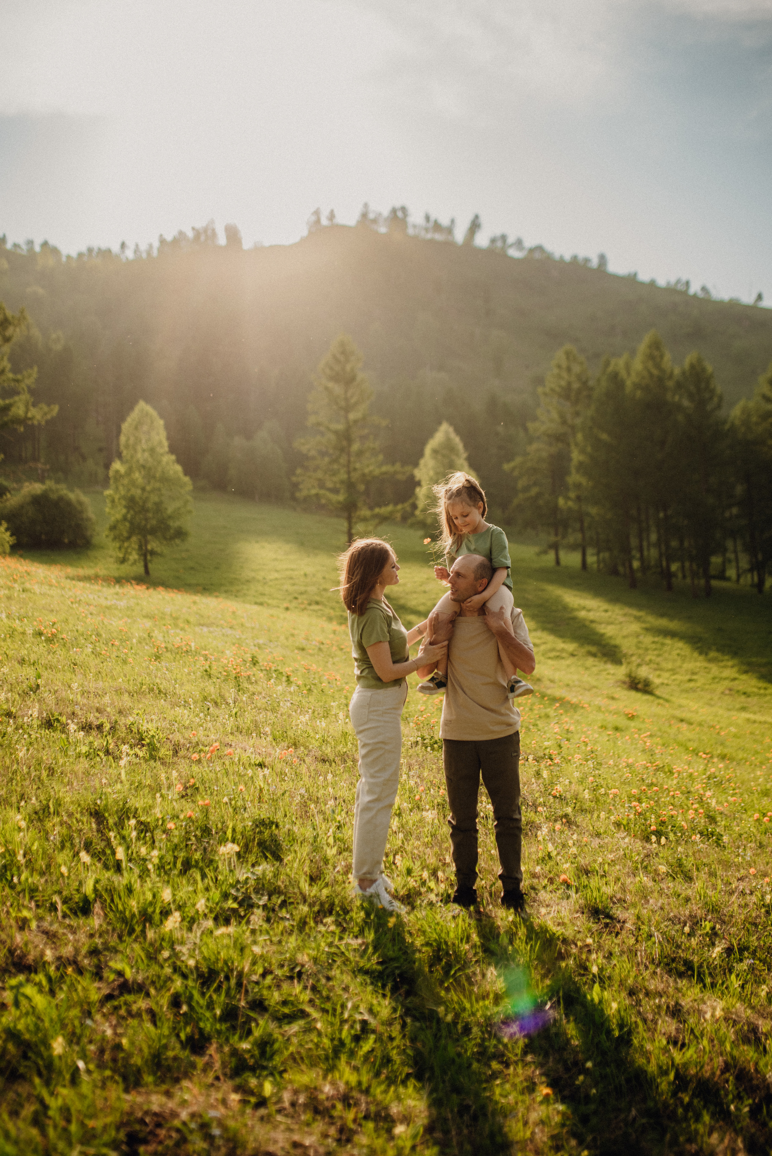 Горный Алтай. Юля, Рома и Варя. Семейный и детский фотограф Анастасия Иванова