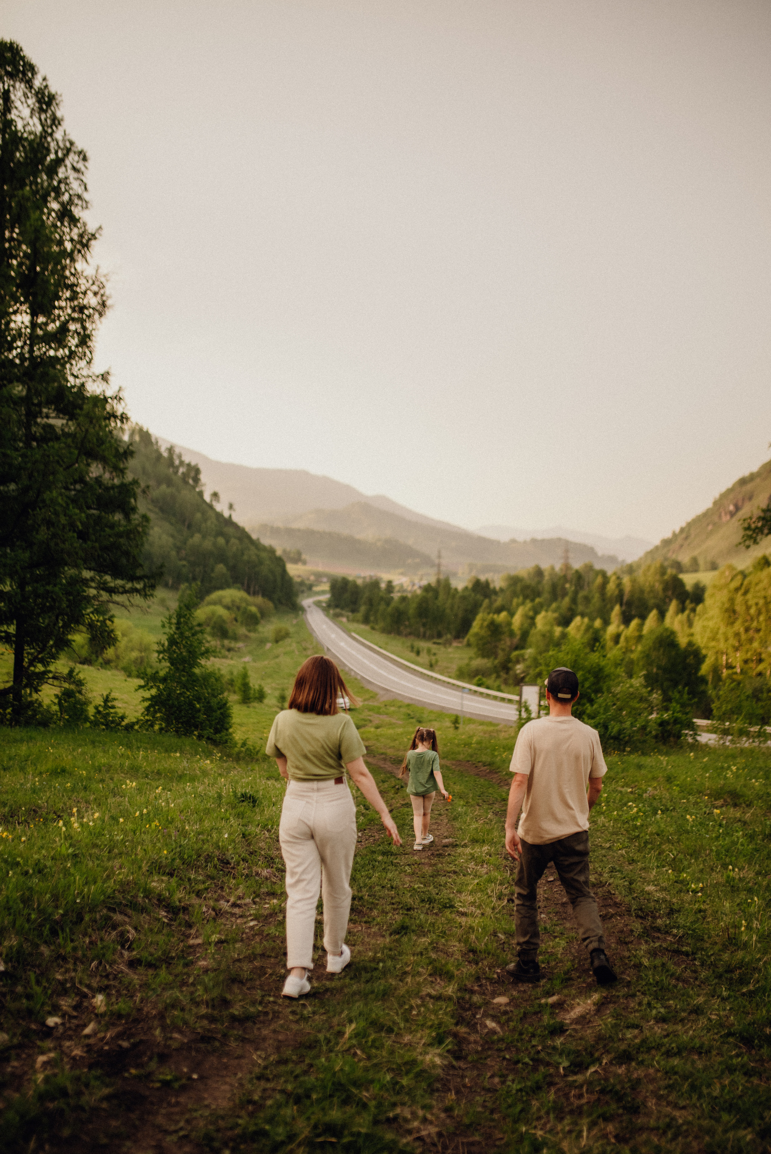 Горный Алтай. Юля, Рома и Варя. Семейный и детский фотограф Анастасия Иванова