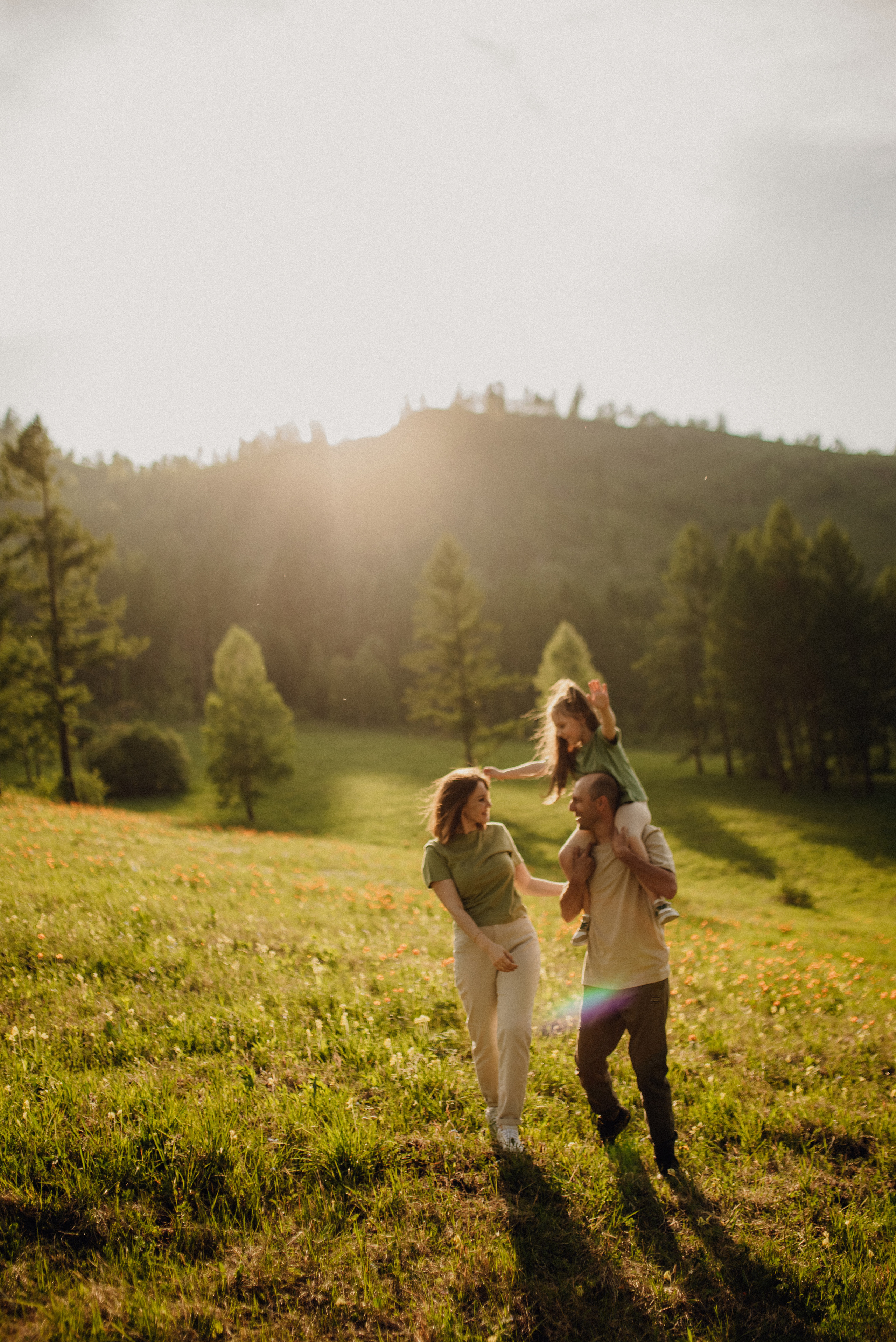 Горный Алтай. Юля, Рома и Варя. Семейный и детский фотограф Анастасия Иванова