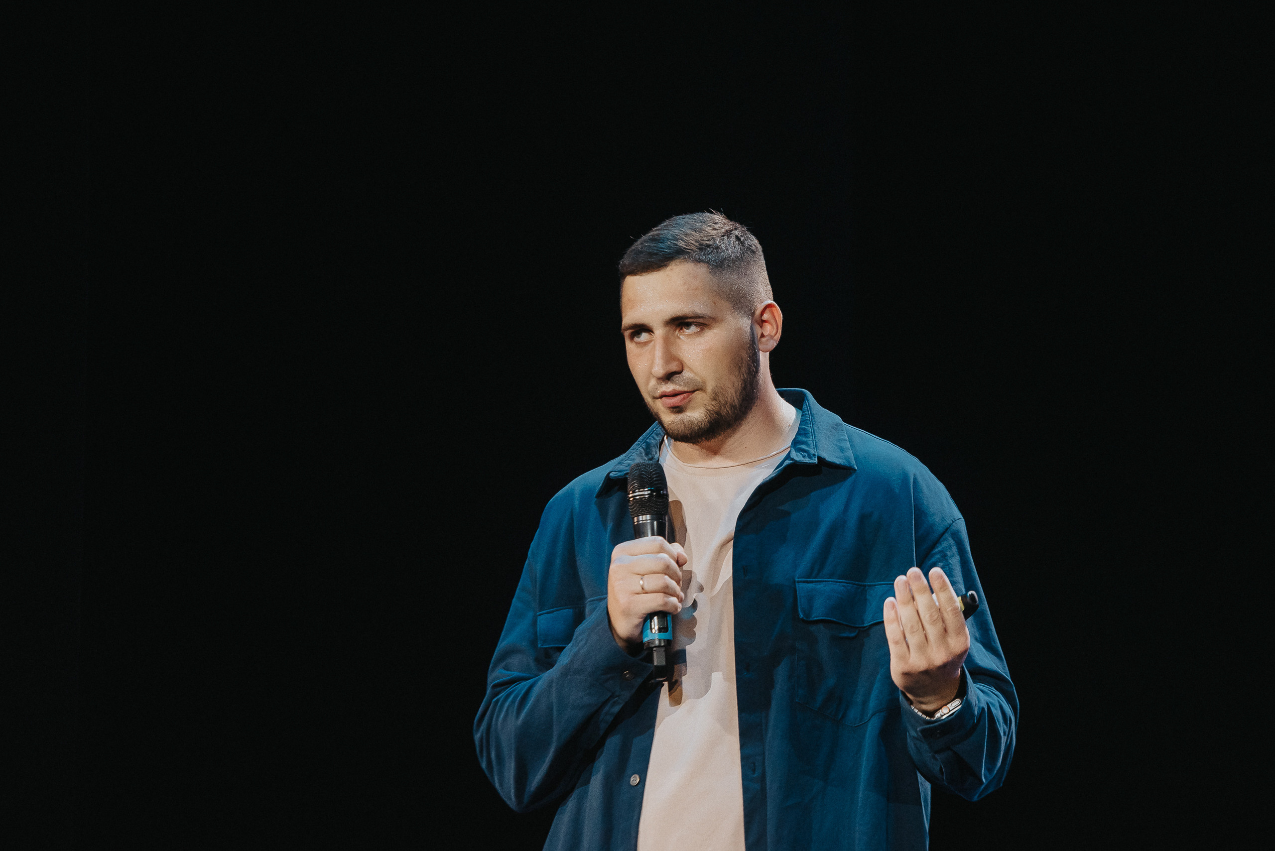 04.08.2023 — Бизнес-форум «Выжившие в Сибири». Репортажный фотограф в Кемерово