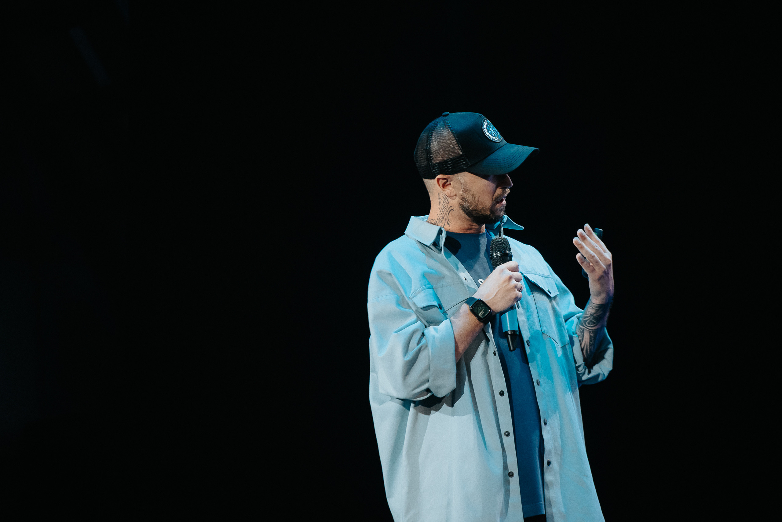 04.08.2023 — Бизнес-форум «Выжившие в Сибири». Репортажный фотограф в Кемерово