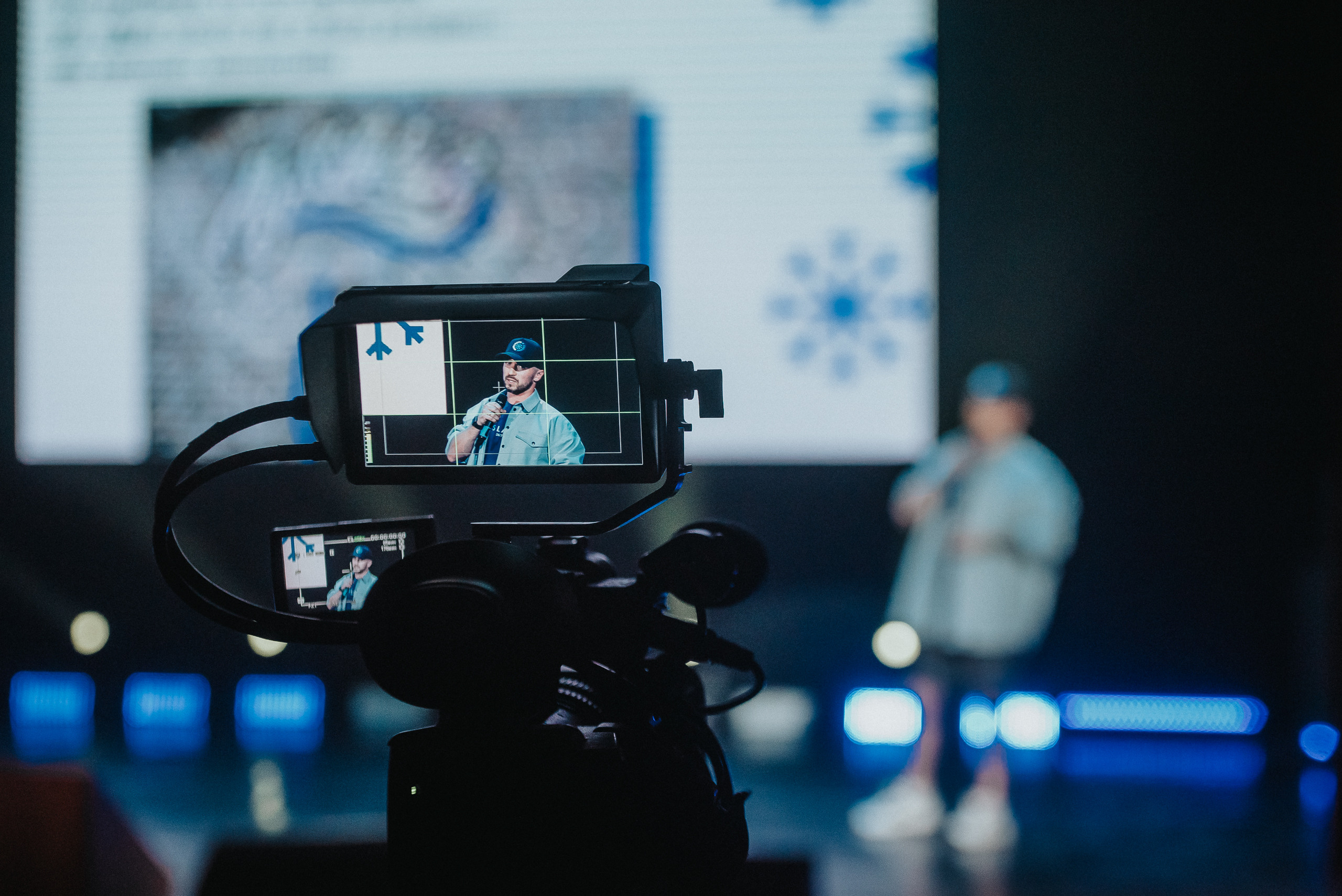 04.08.2023 — Бизнес-форум «Выжившие в Сибири». Репортажный фотограф в Кемерово